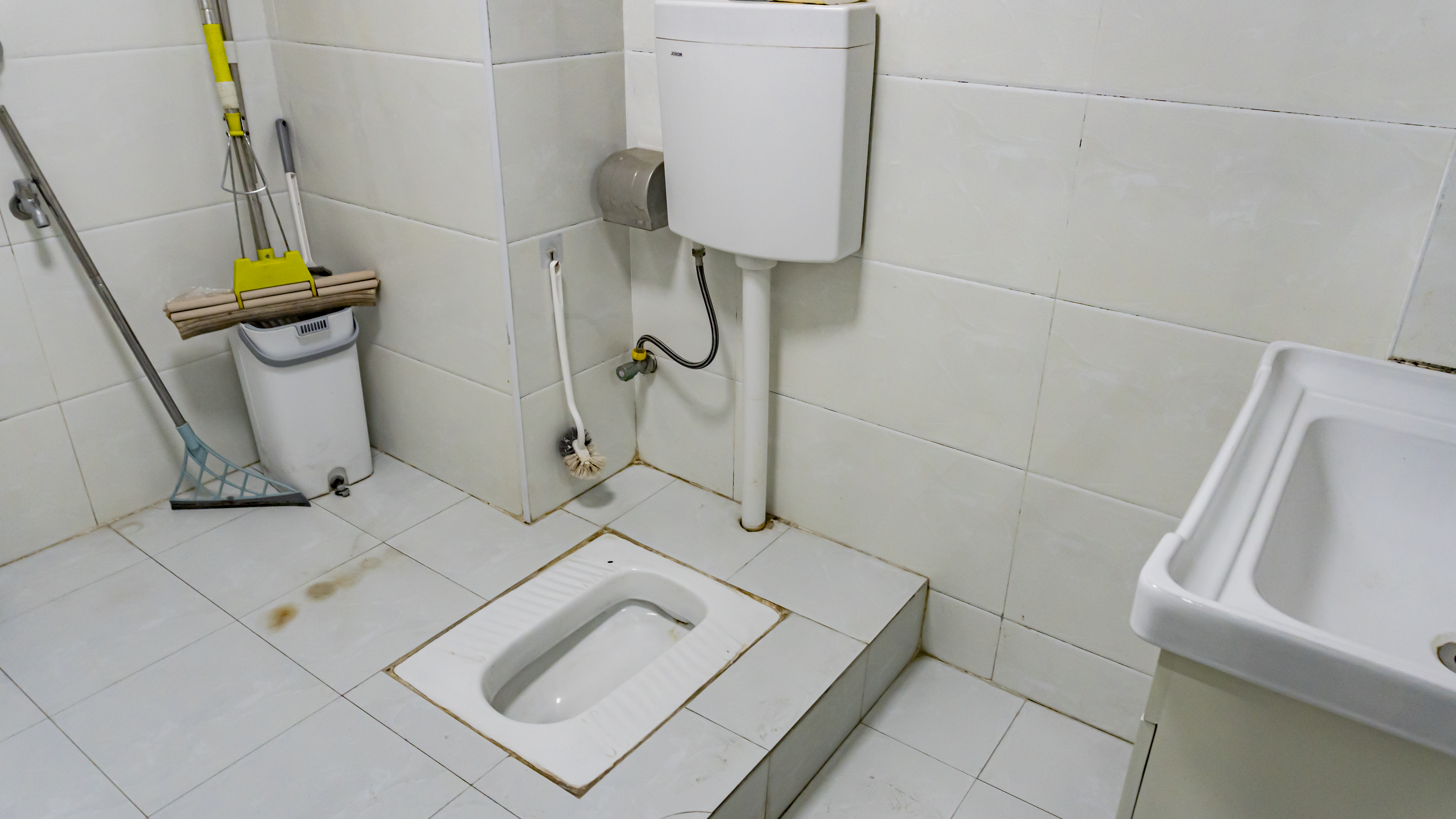 桃花缘  1室1厅1卫   30.00万 桃花缘  1室1厅1卫   30.00万室内图