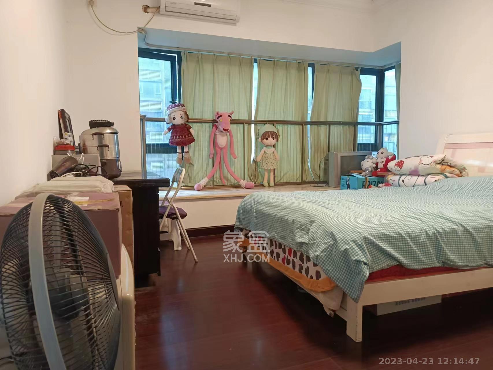 恒大名都  4室2厅2卫   1800.00元/月室内图