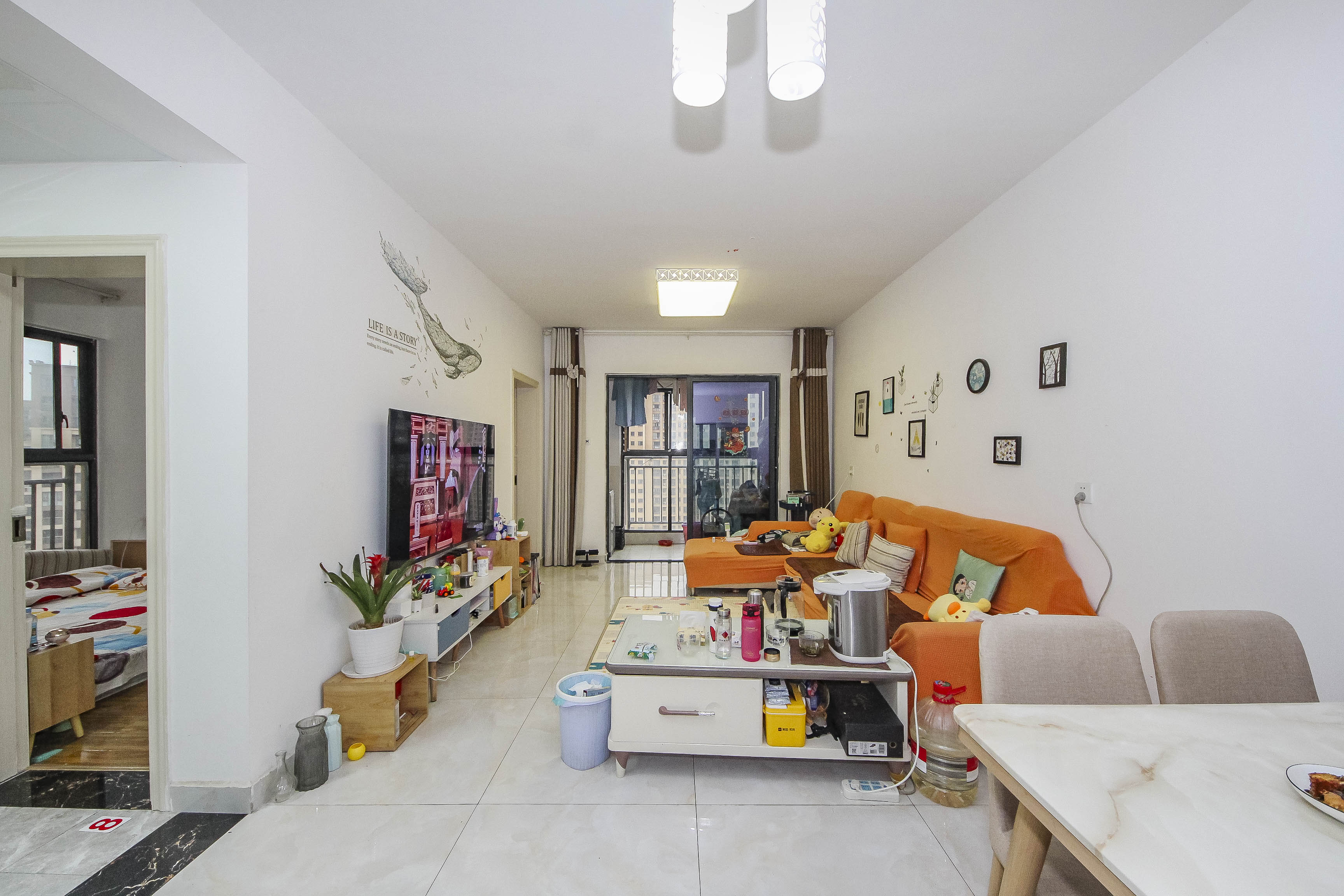 湘熙水郡(观澜海赋家园)  3室2厅1卫    96.0万 湘熙水郡(观澜海赋家园)  3室2厅1卫    96.0万客厅