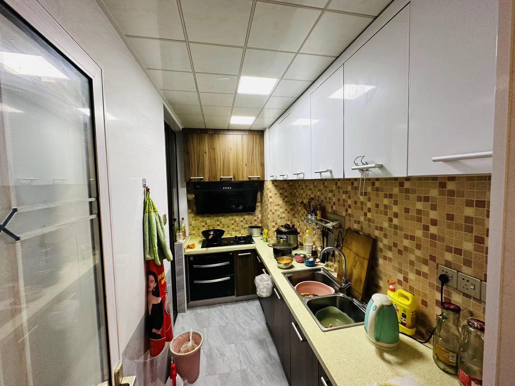 翡翠公园(北大资源)  3室2厅1卫    69.0万 翡翠公园(北大资源)  3室2厅1卫    69.0万室内图