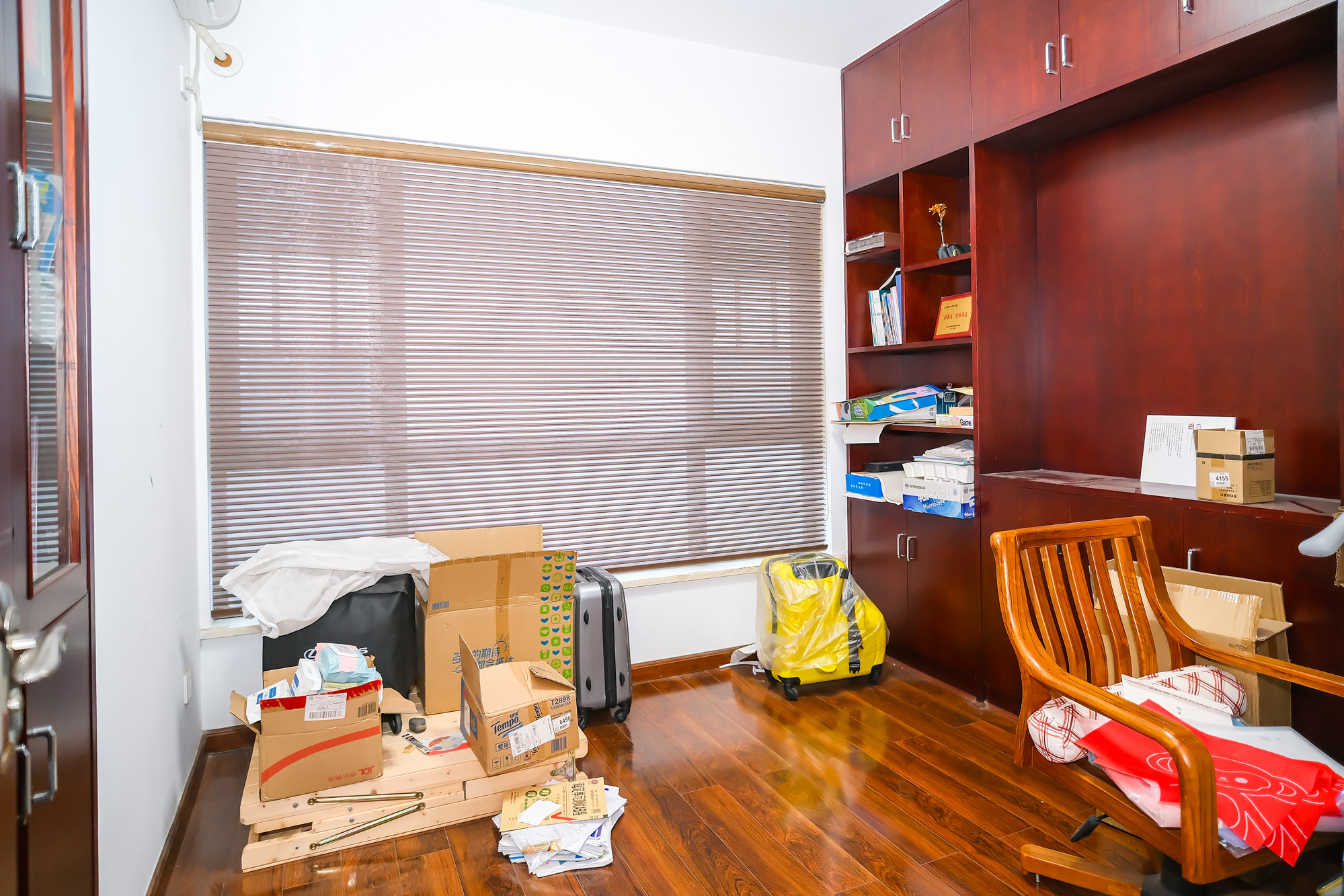 阳光紫薇园 8室2厅5卫 256.80万 阳光紫薇园 8室2厅5卫 256.80万其他