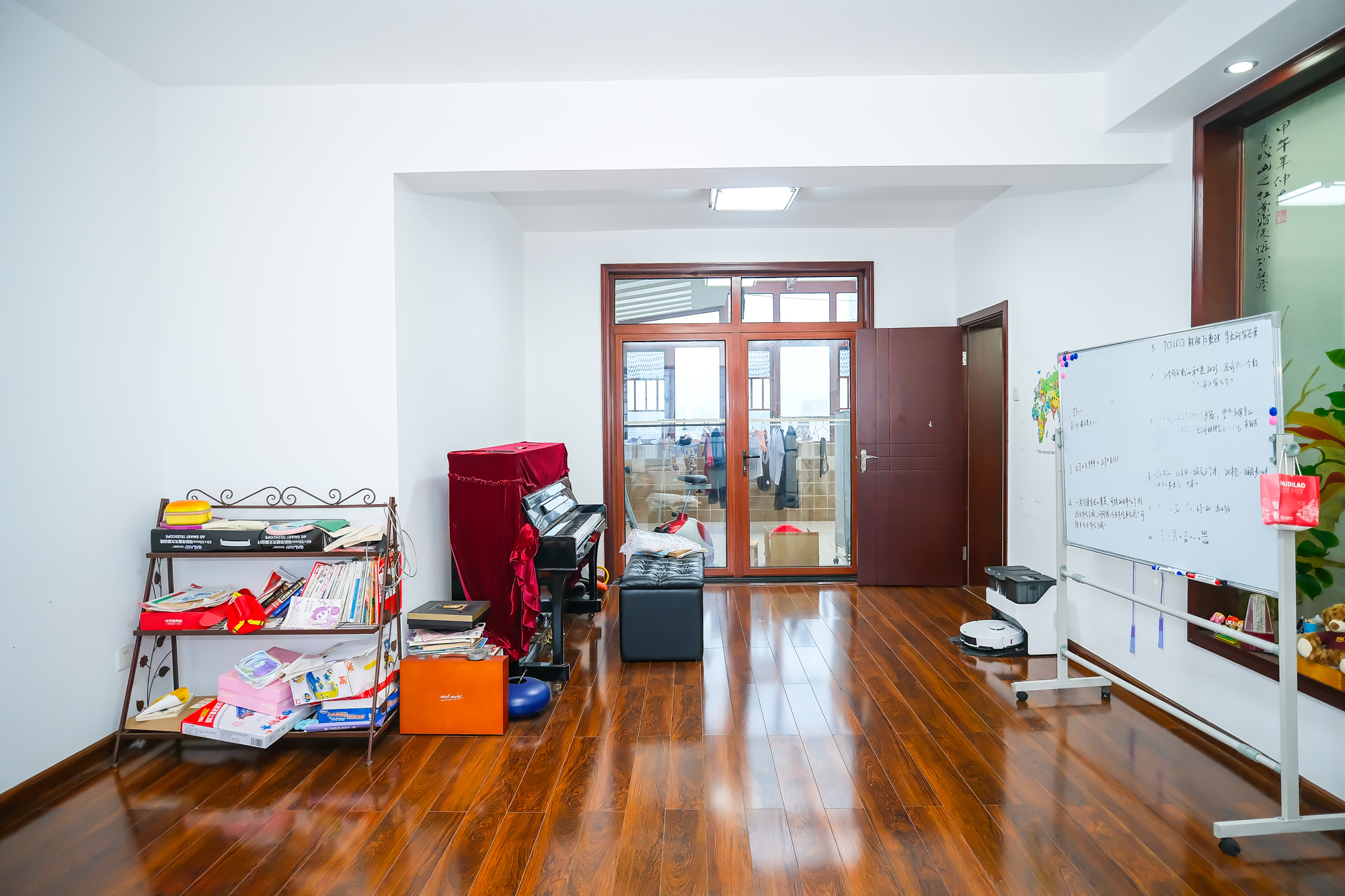 阳光紫薇园 8室2厅5卫 256.80万 阳光紫薇园 8室2厅5卫 256.80万其他