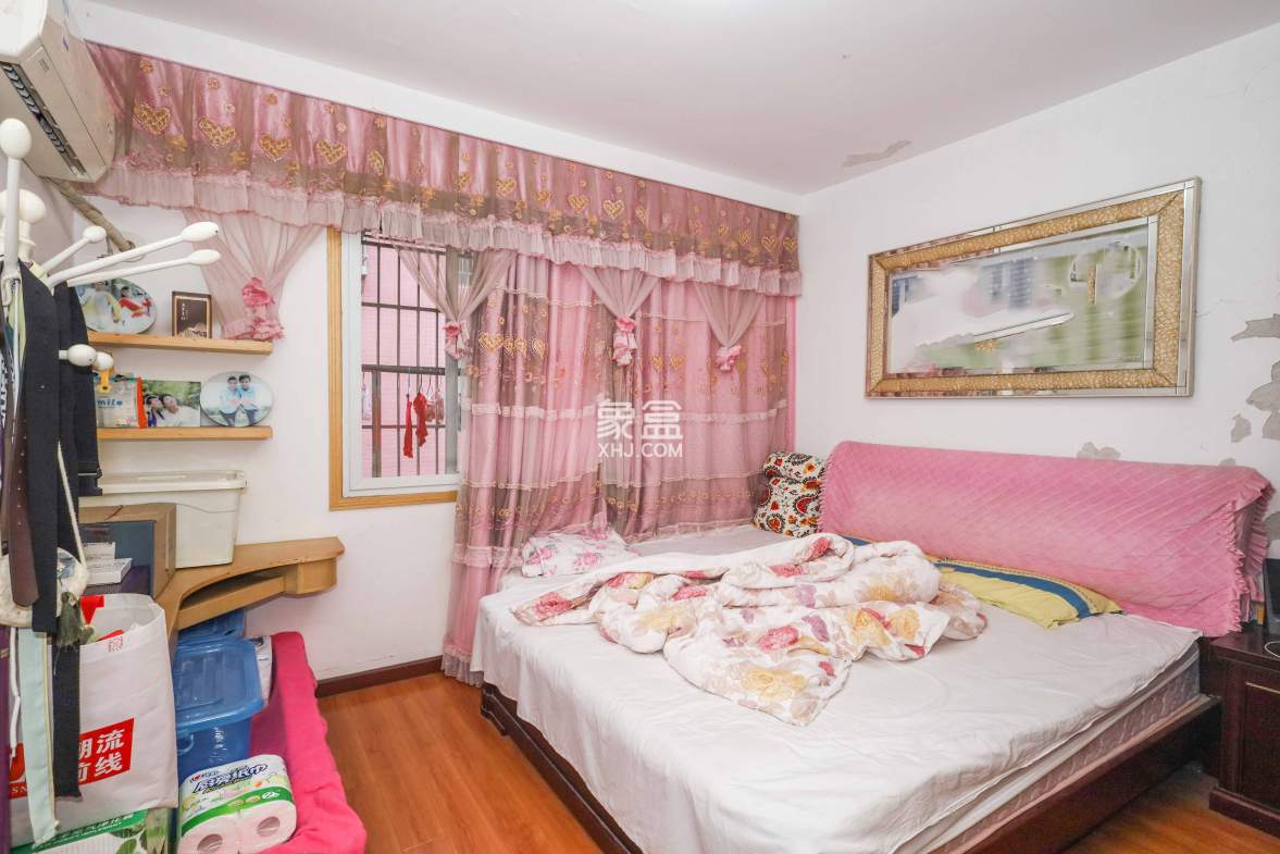 雷锋机电市场一期  2室2厅1卫   50.00万 雷锋机电市场一期  2室2厅1卫   50.00万卧室