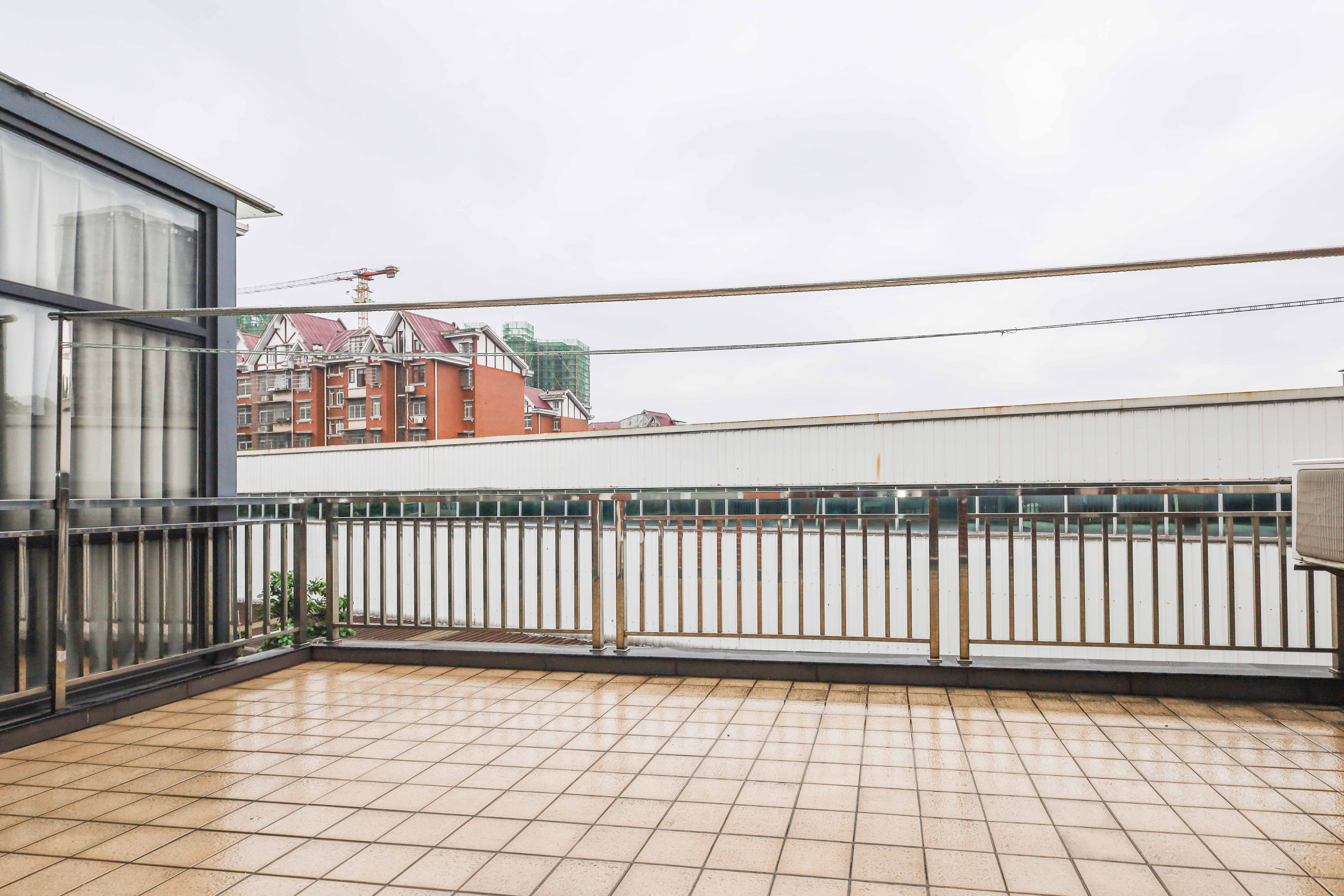 山水英伦  5室2厅3卫   346.00万 山水英伦  5室2厅3卫   346.00万其他