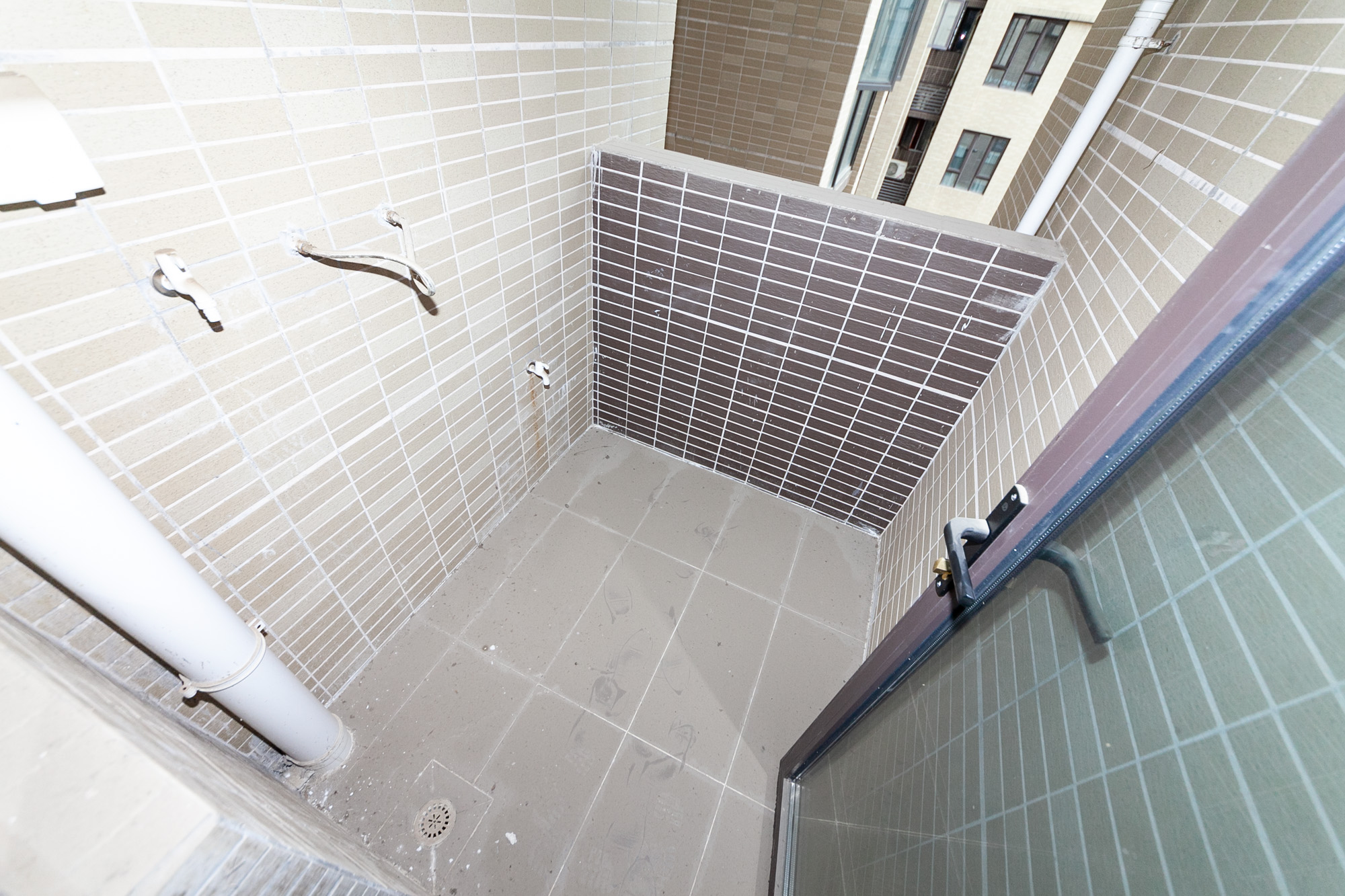 时代倾城二期 2室2厅1卫 83.50万 时代倾城二期 2室2厅1卫 83.50万阳台