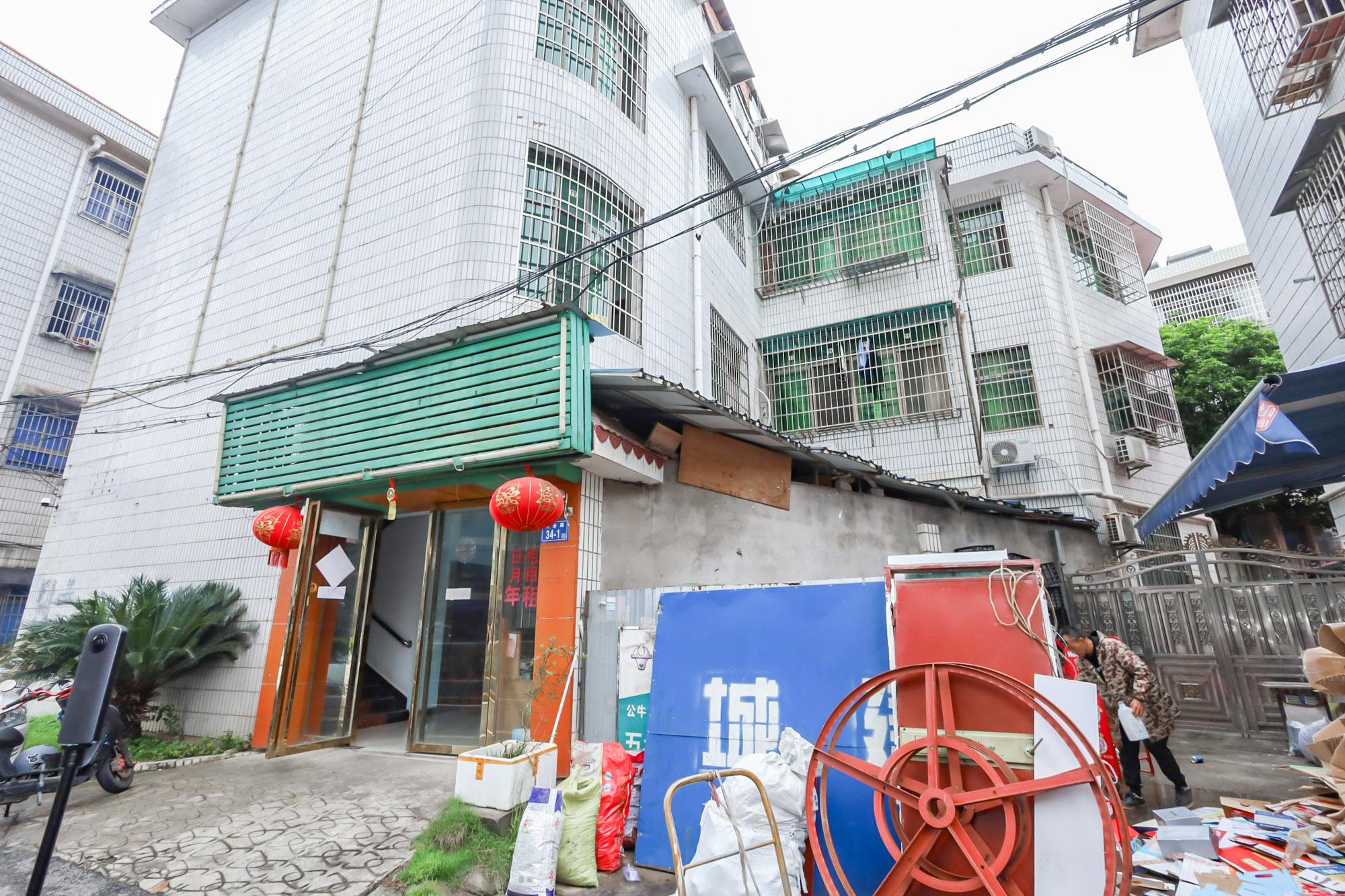 窑塘新村  9室9厅9卫   648.00万其他