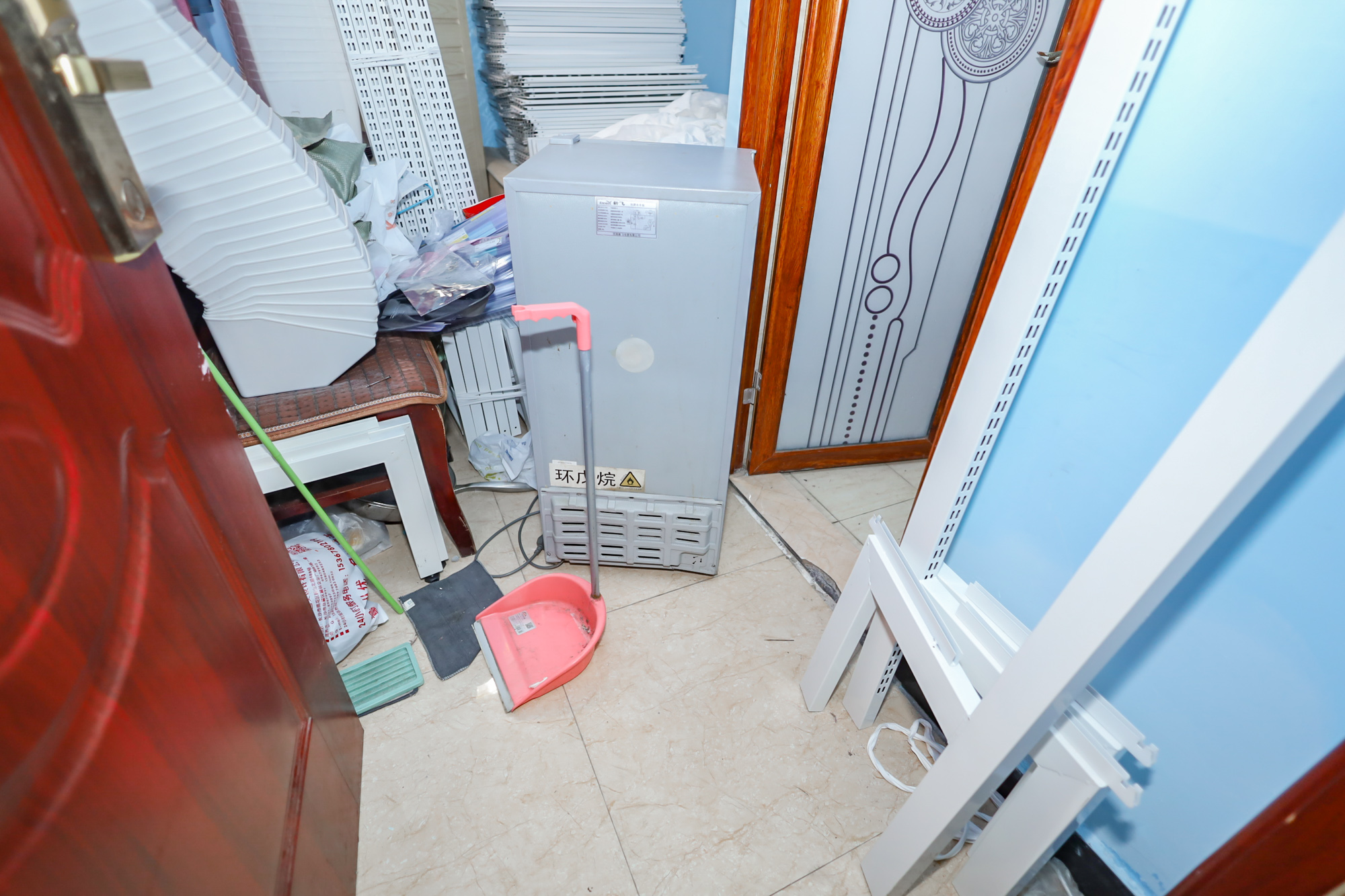 窑塘新村  9室9厅9卫   648.00万其他