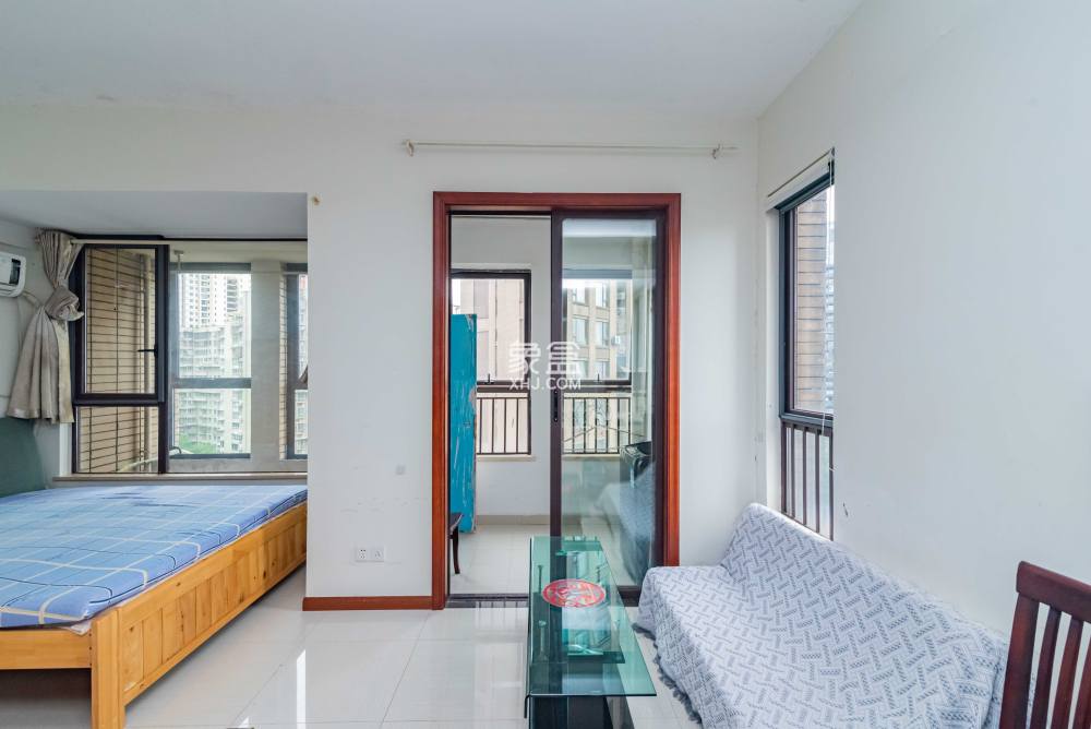 听香水榭 1室1厅 40.00万