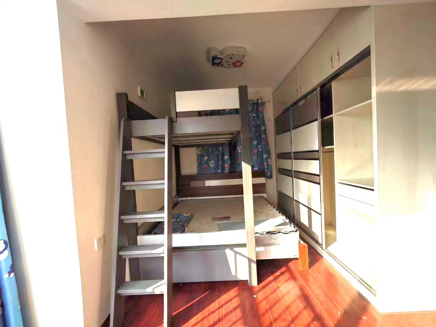 美的林城时代  2室2厅1卫   2900.00元/月室内图