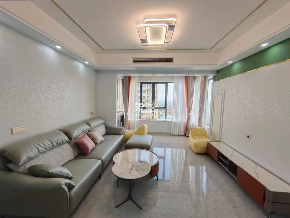 中建江湾壹号  4室2厅2卫   118.00万