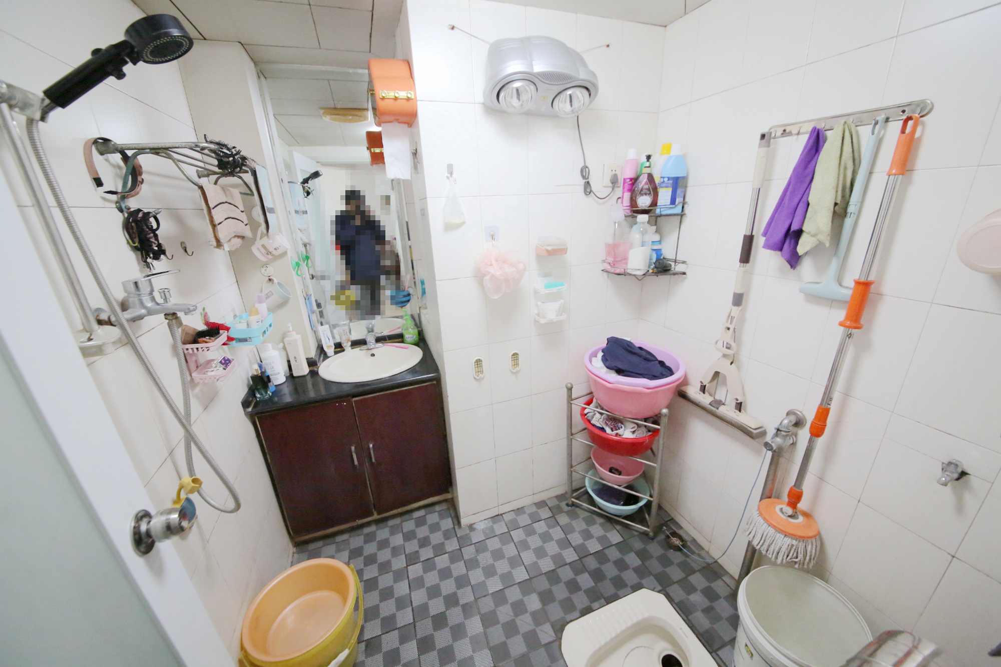 中江锦城  2室2厅1卫   75.00万卫生间