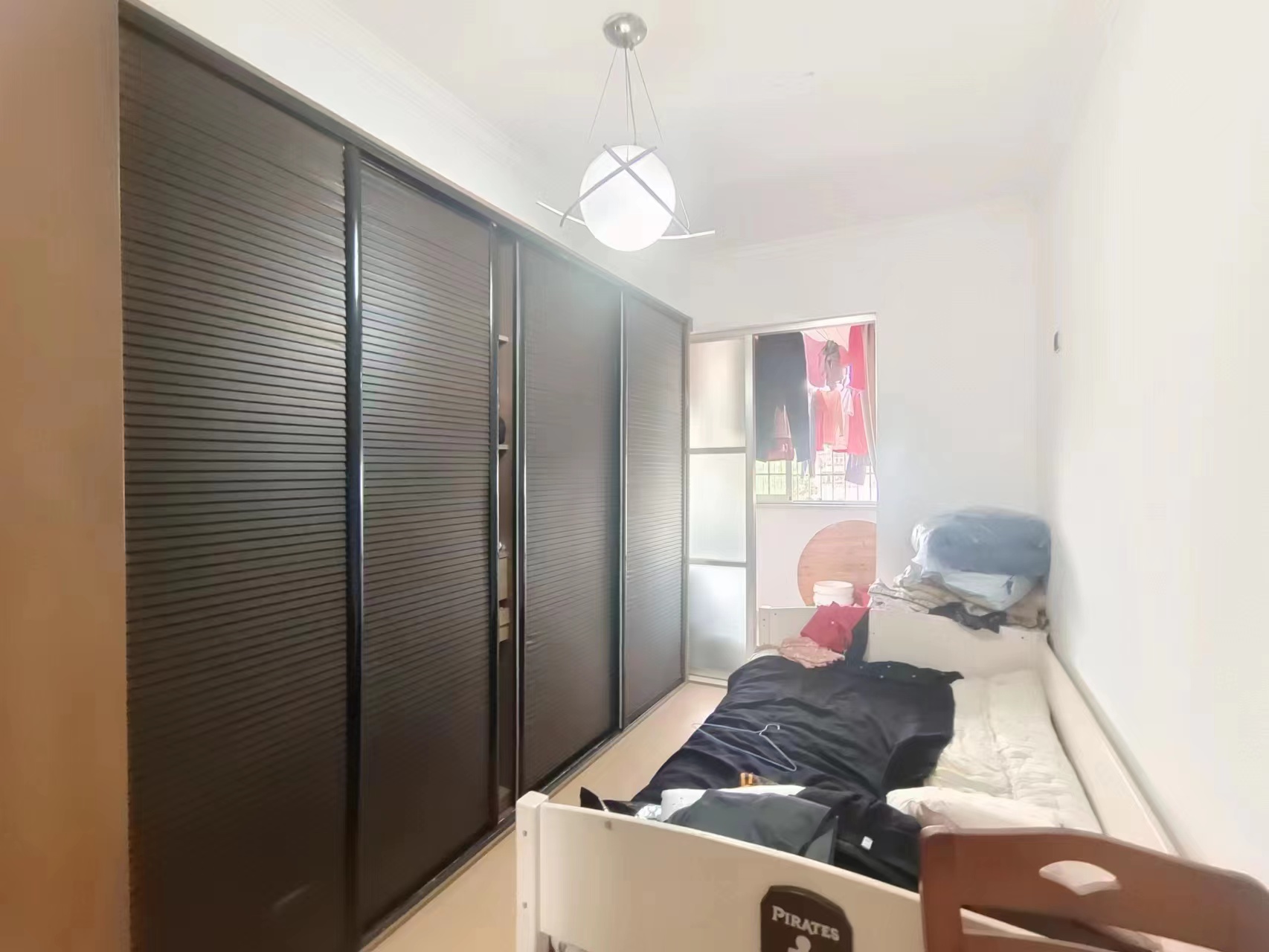 车辆检测站红旗南路40号 4室2厅2卫 73.80万 车辆检测站红旗南路40号 4室2厅2卫 73.80万室内图