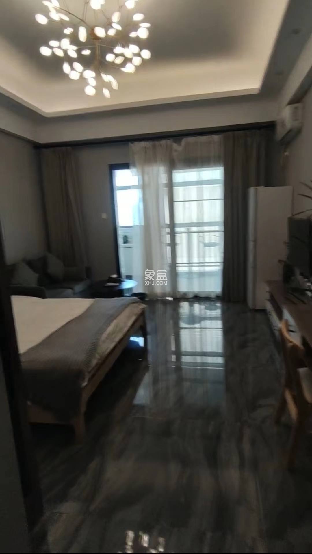 流金岁月-华晨国际 1室1厅1卫 45.00万 流金岁月-华晨国际 1室1厅1卫 45.00万室内图