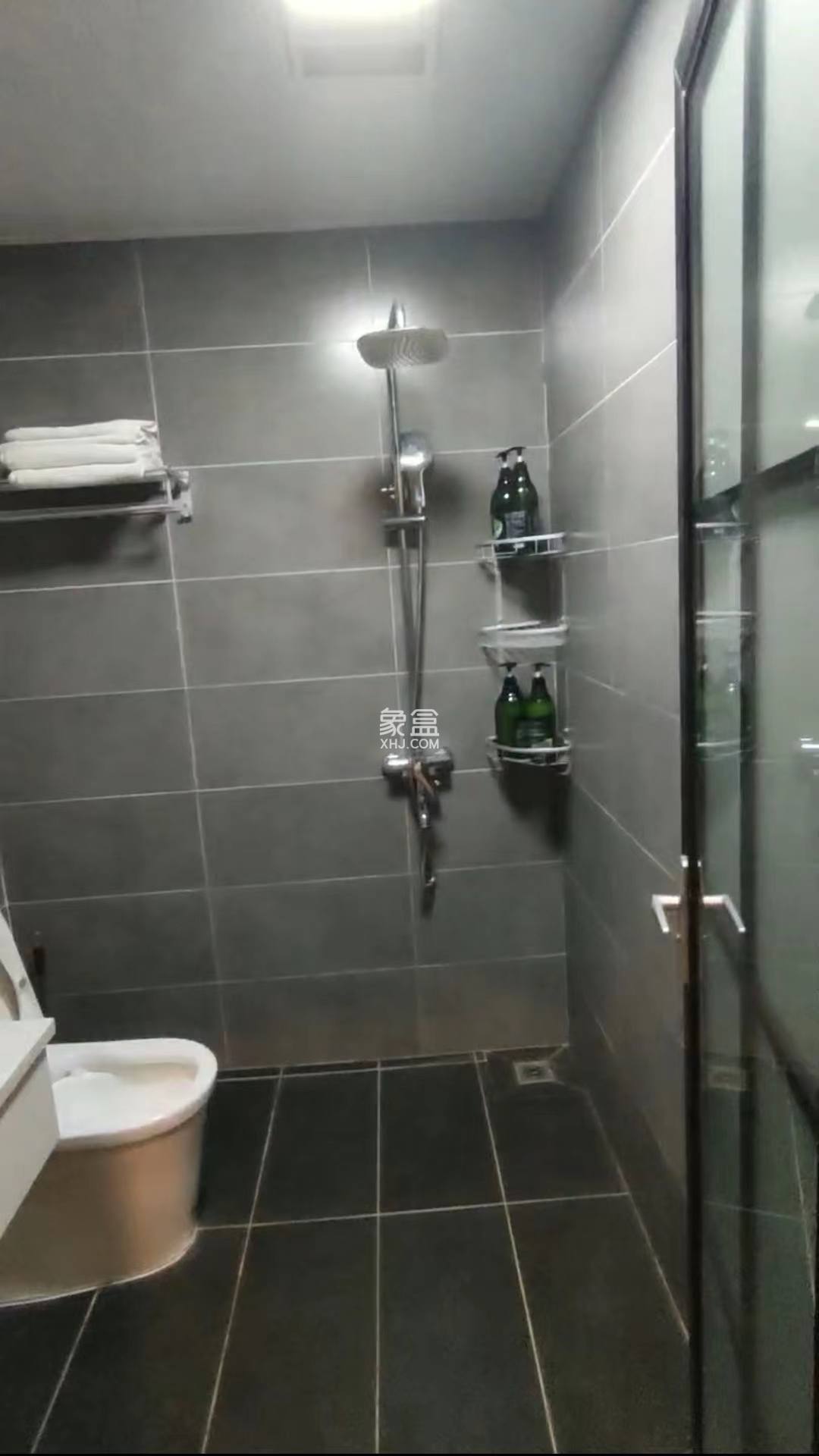 流金岁月-华晨国际 1室1厅1卫 45.00万 流金岁月-华晨国际 1室1厅1卫 45.00万室内图