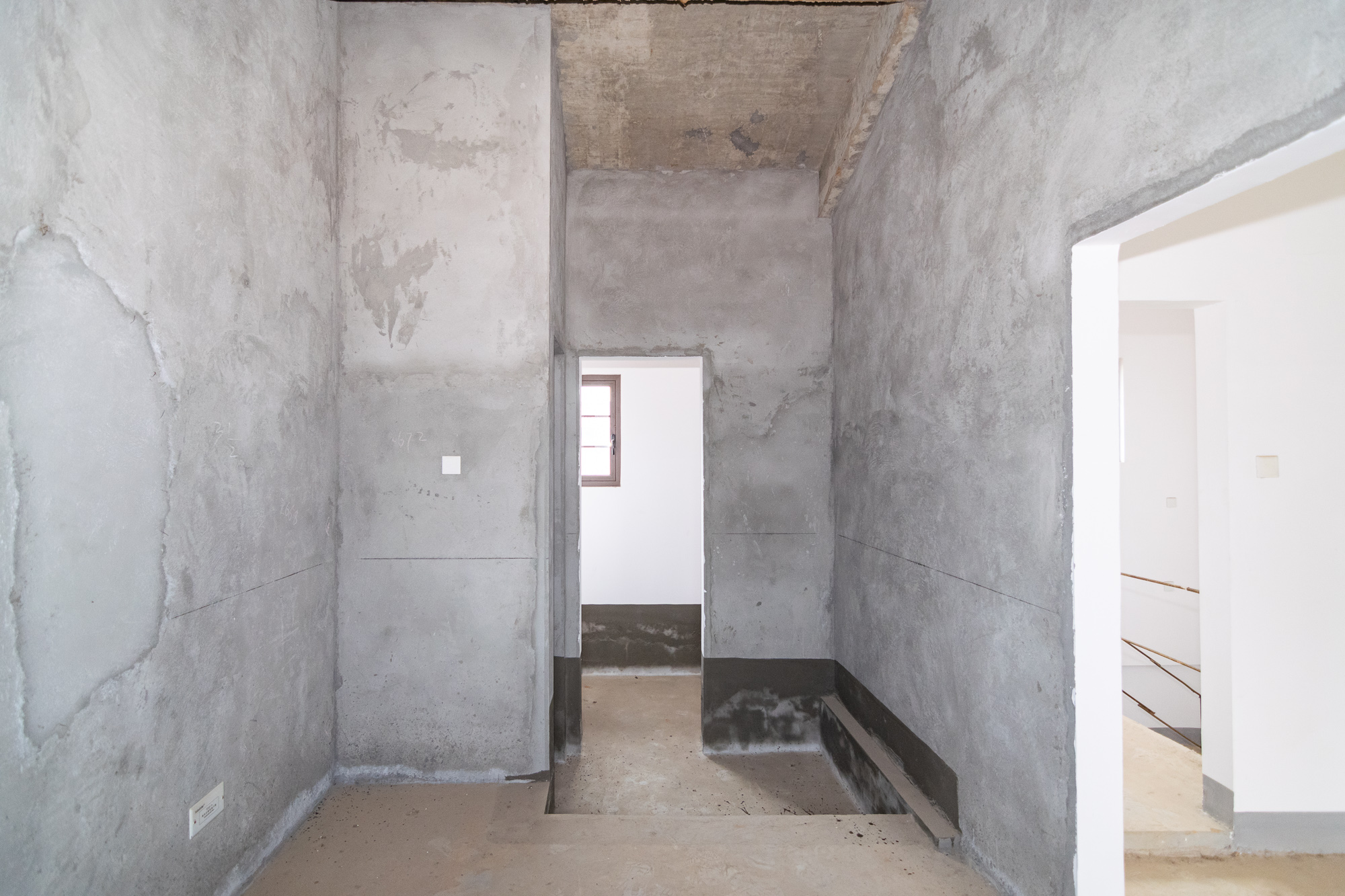 金地三千府（金地湖山樾、金地自在城）  5室2厅1卫   395.00万卫生间