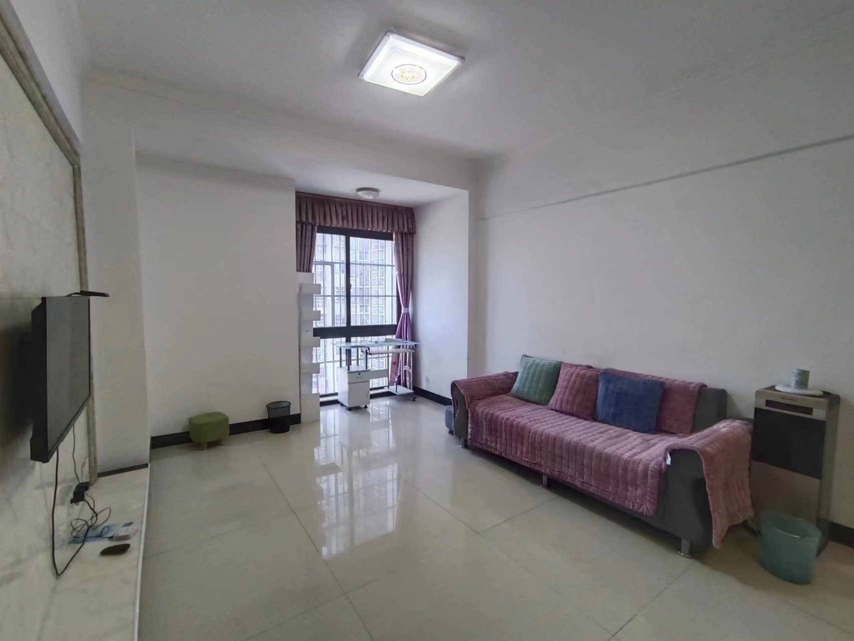 圣华名城建设北路110号  2室2厅1卫    36.8万 圣华名城建设北路110号  2室2厅1卫    36.8万室内图