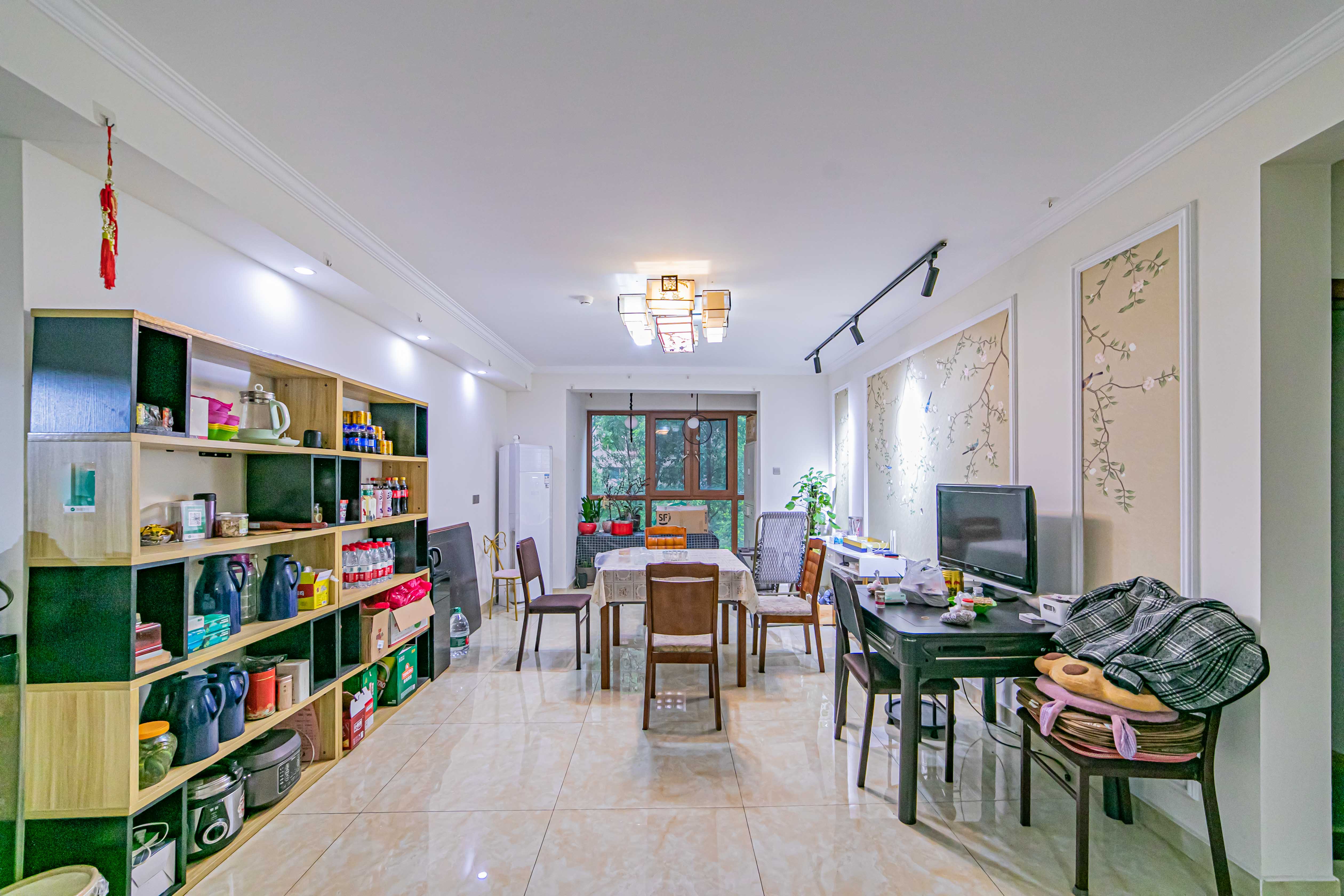 北辰三角洲E4区 4室2厅2卫 160.00万 北辰三角洲E4区 4室2厅2卫 160.00万客厅