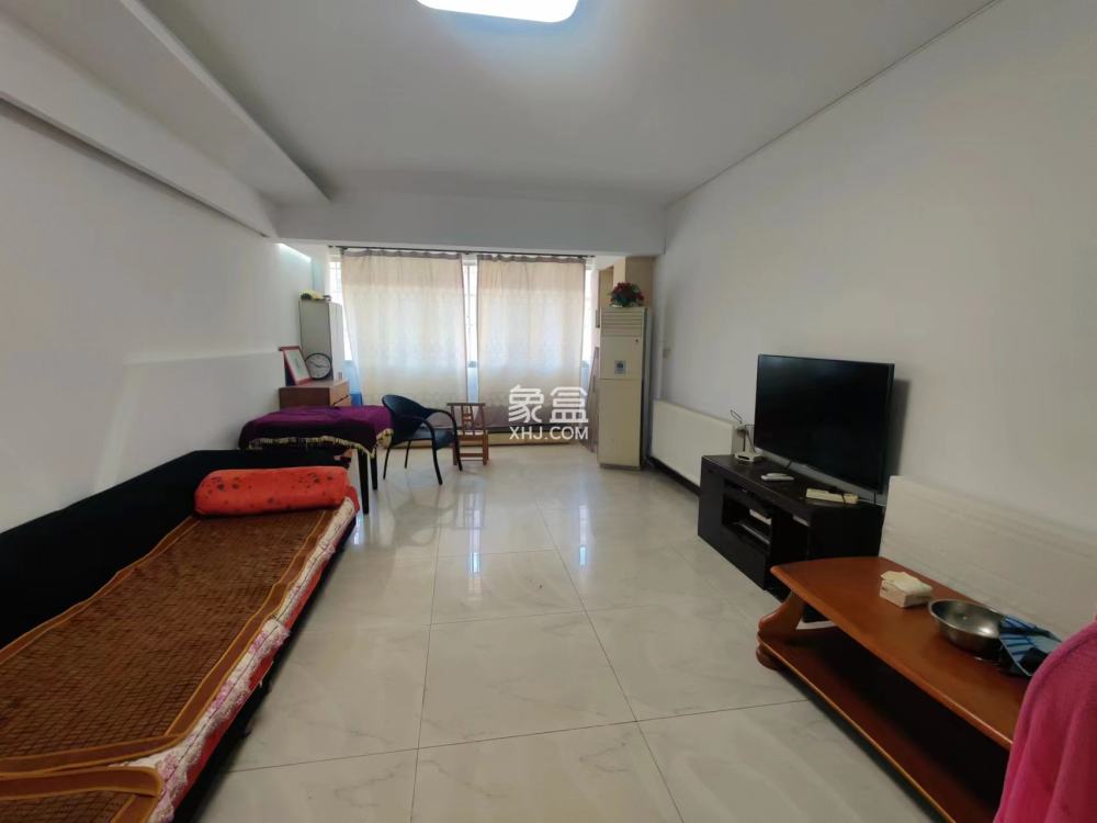 电信小区泰山花园  3室2厅1卫    72.8万