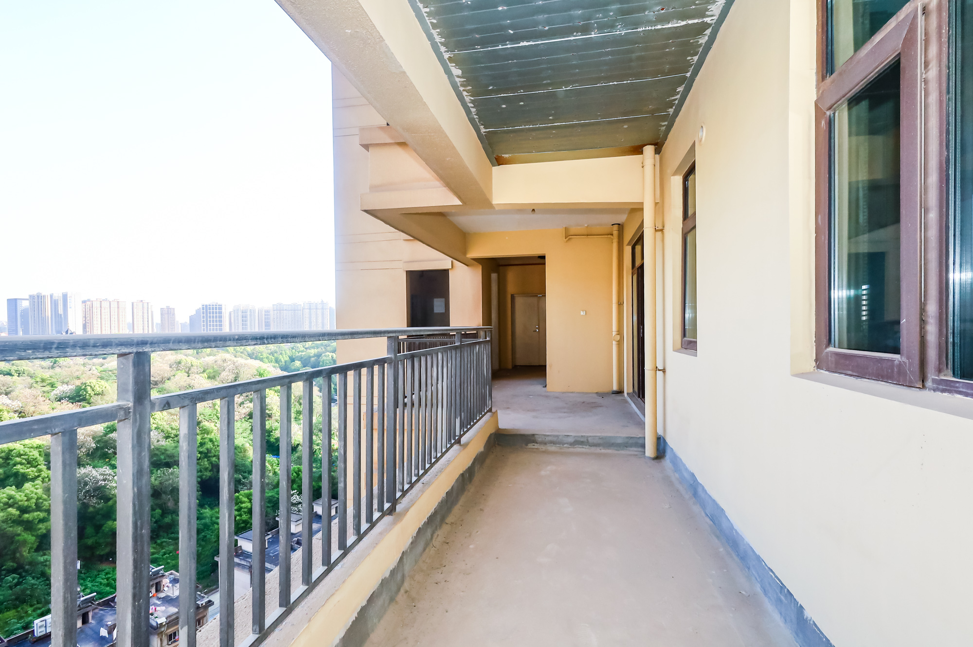 中建江山壹号  5室2厅2卫    780.0万 中建江山壹号  5室2厅2卫    780.0万阳台