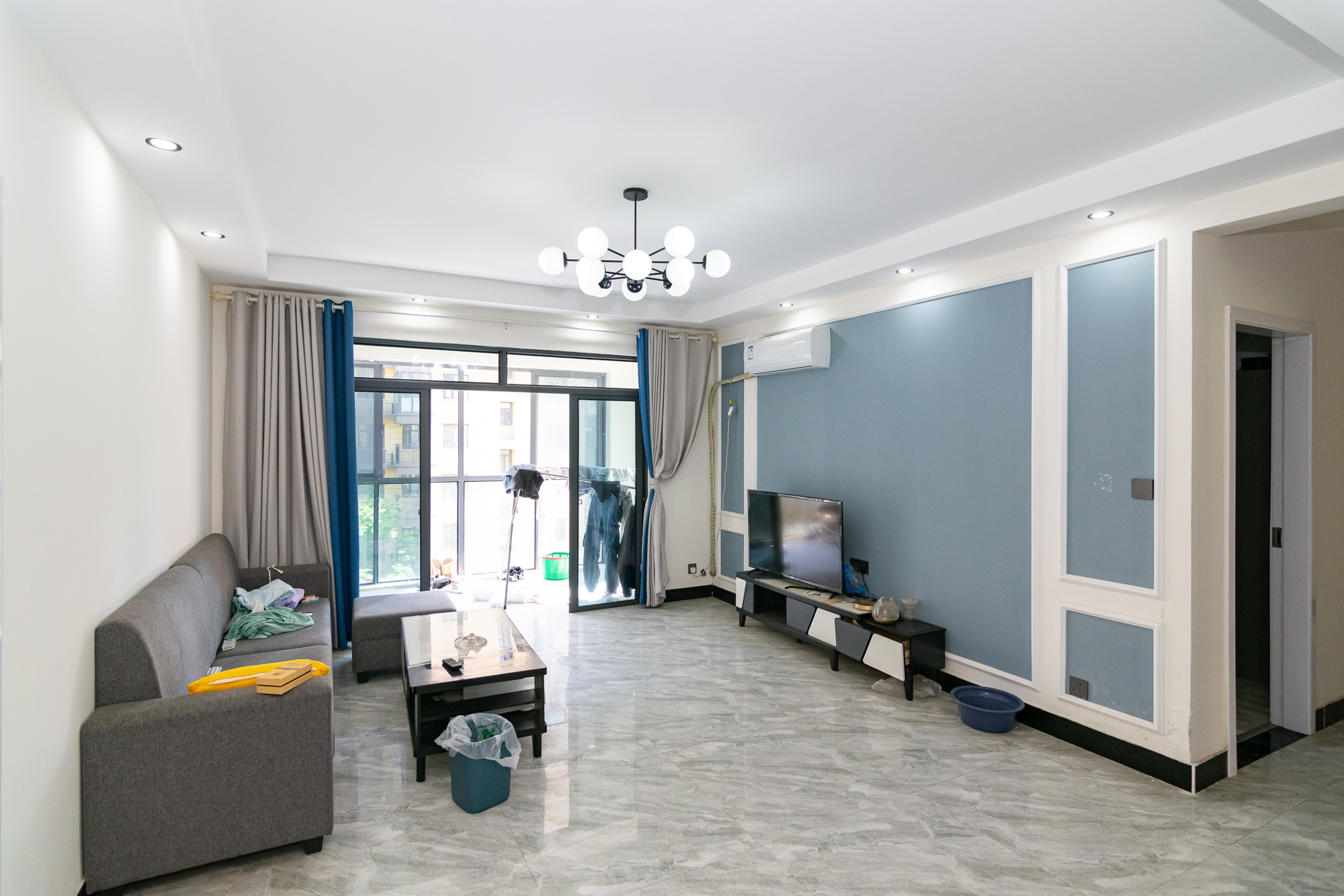 澳海谷山府 5室2厅2卫 125.80万 澳海谷山府 5室2厅2卫 125.80万客厅