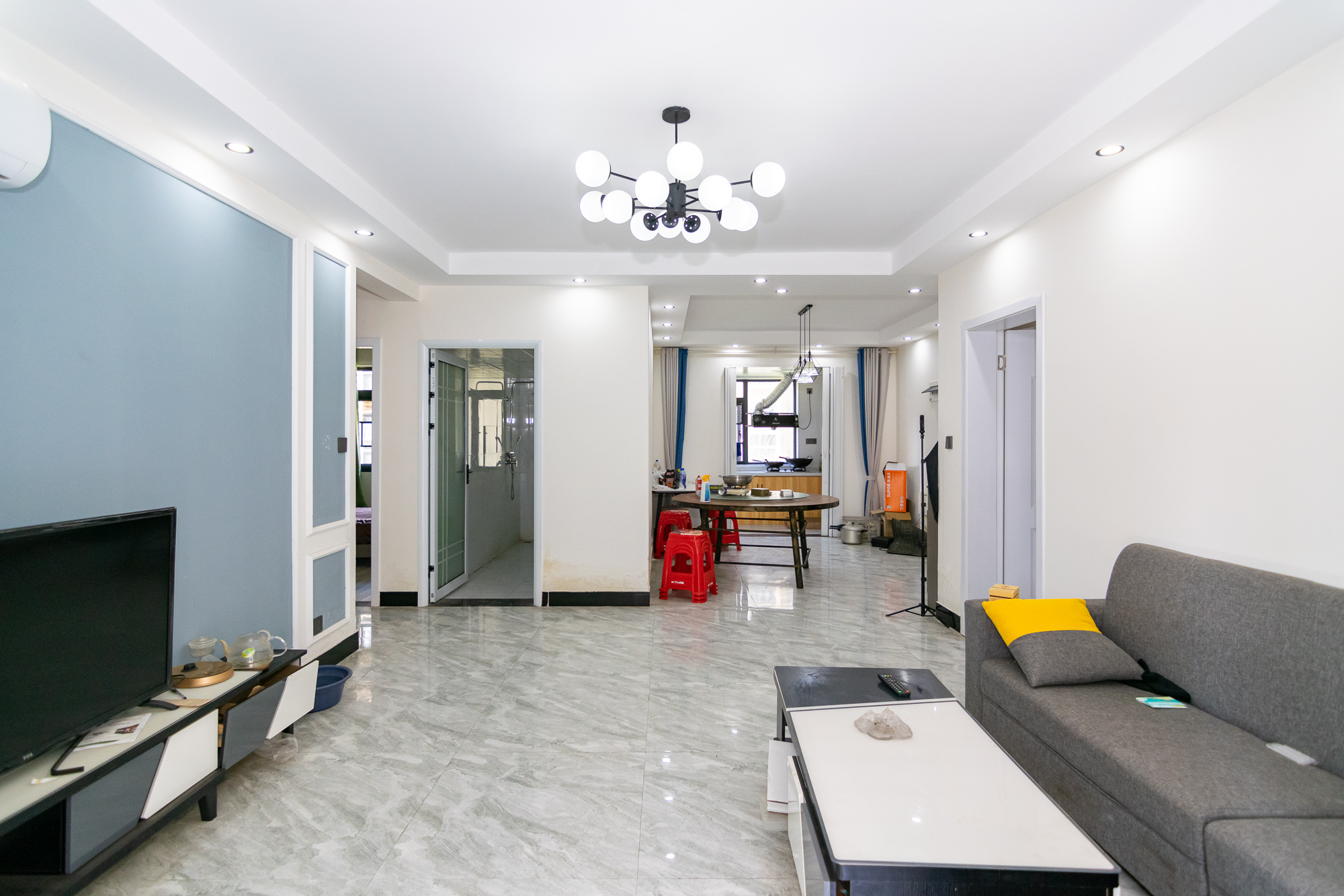 澳海谷山府 5室2厅2卫 125.80万 澳海谷山府 5室2厅2卫 125.80万客厅