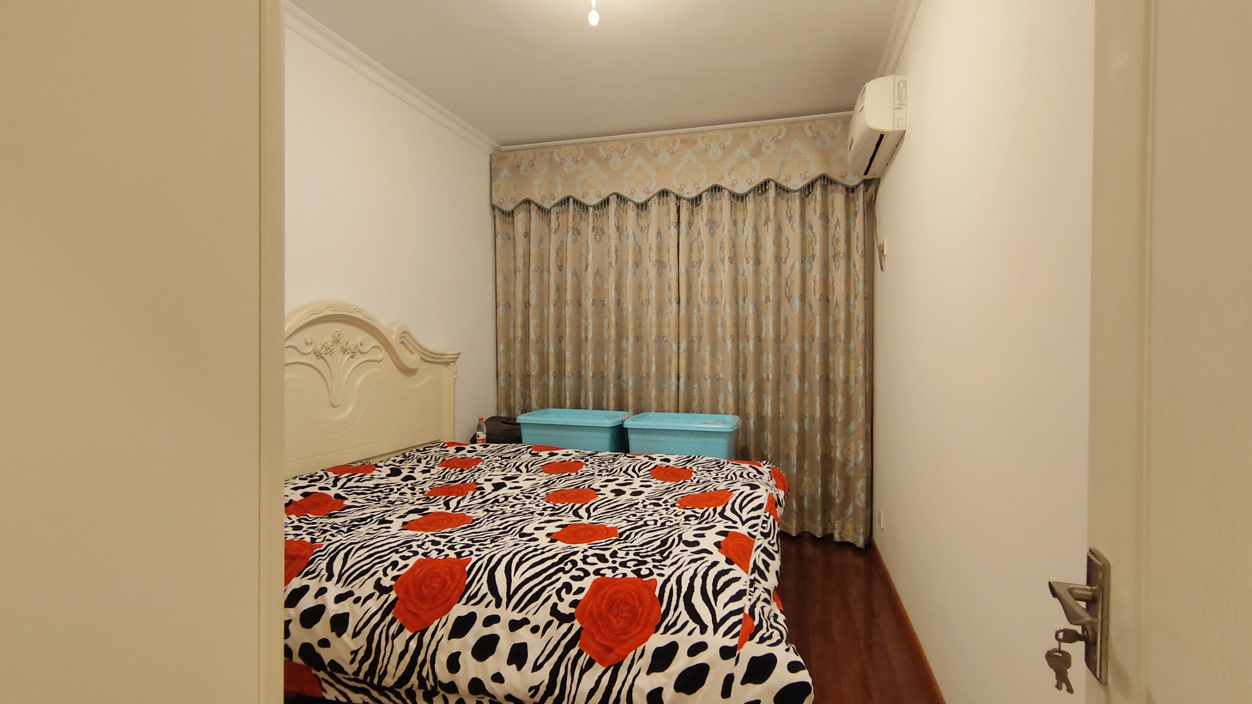 金质颐园  3室2厅2卫    96.0万 金质颐园  3室2厅2卫    96.0万室内图