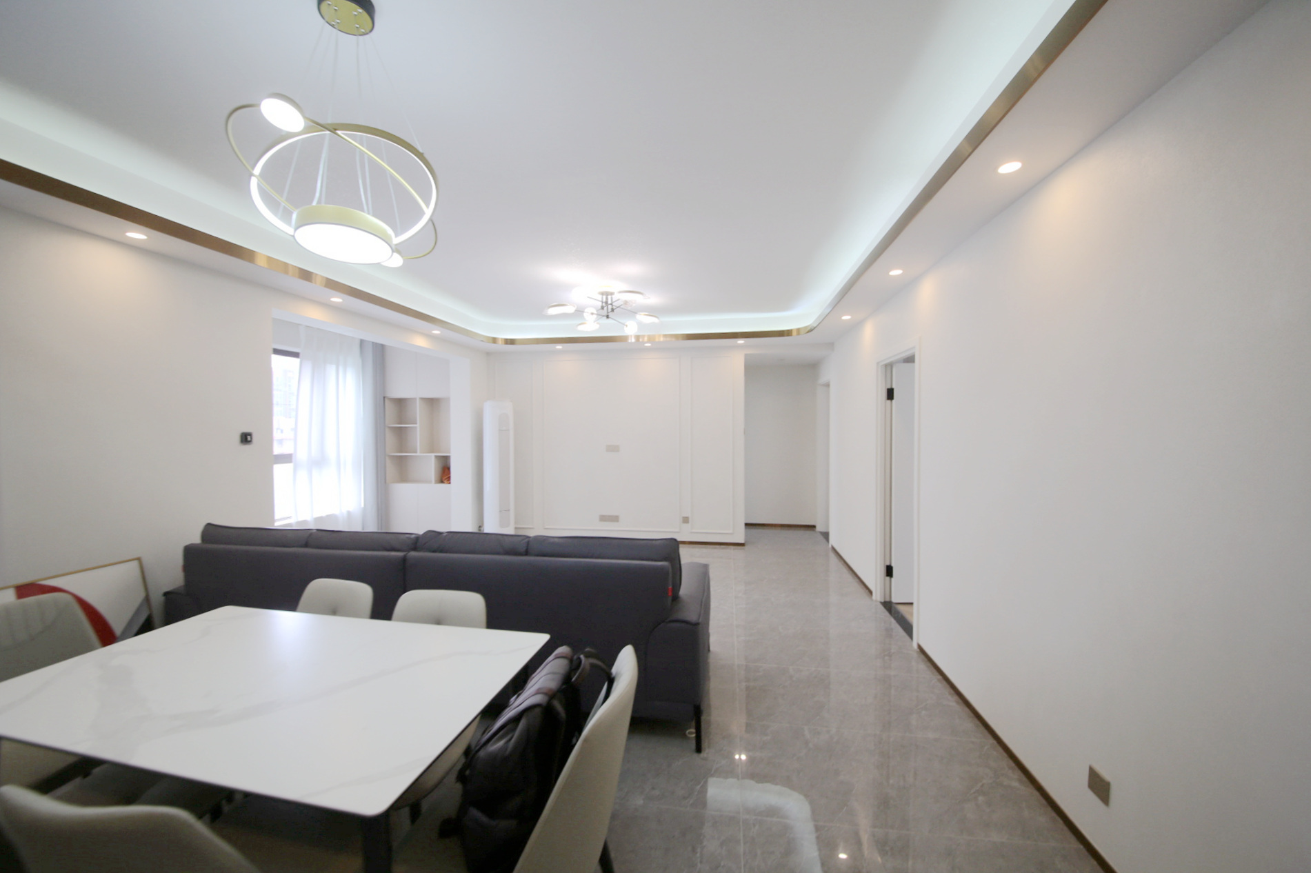 雨花公馆(紫苔名苑)  4室2厅1卫    185.0万客厅