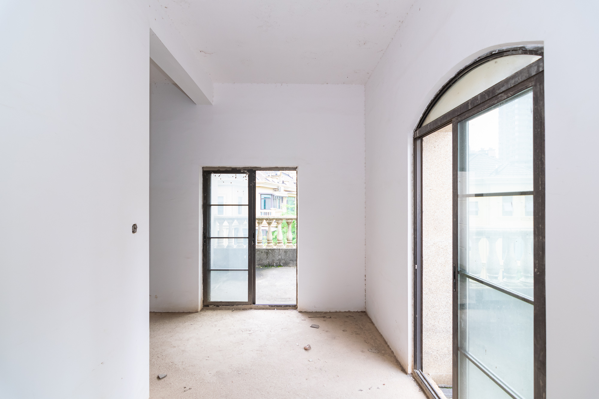 润和紫郡一期  4室2厅3卫   860.00万 润和紫郡一期  4室2厅3卫   860.00万其他