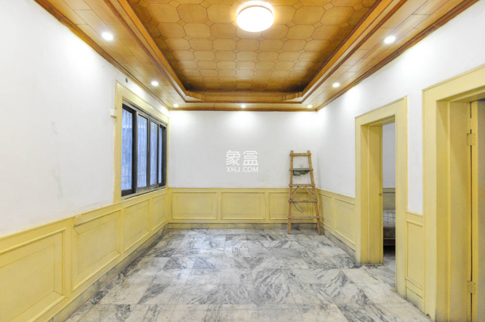 湘华小区  3室2厅1卫   62.30万
