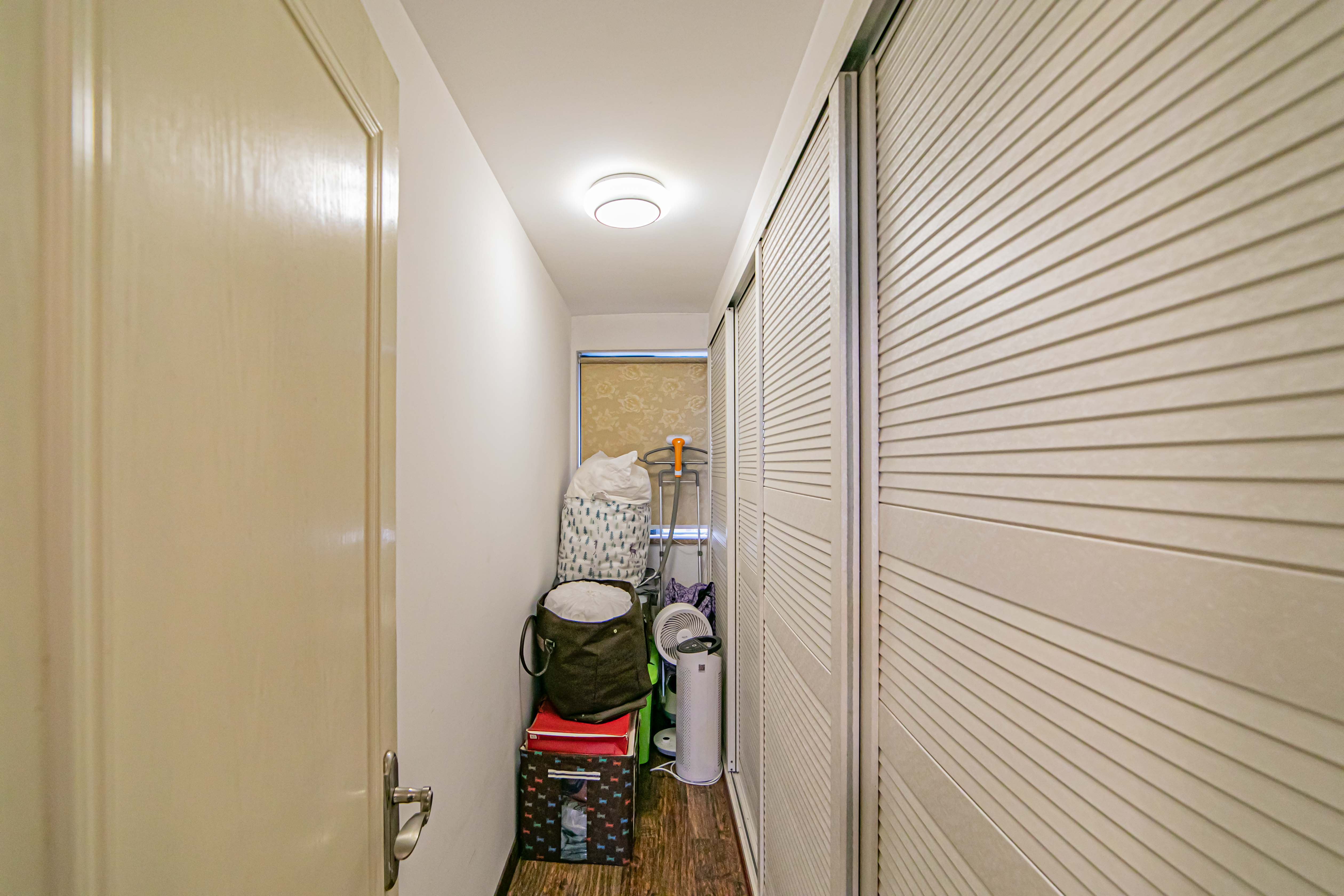 滨江君悦香邸  3室2厅1卫    118.0万卧室