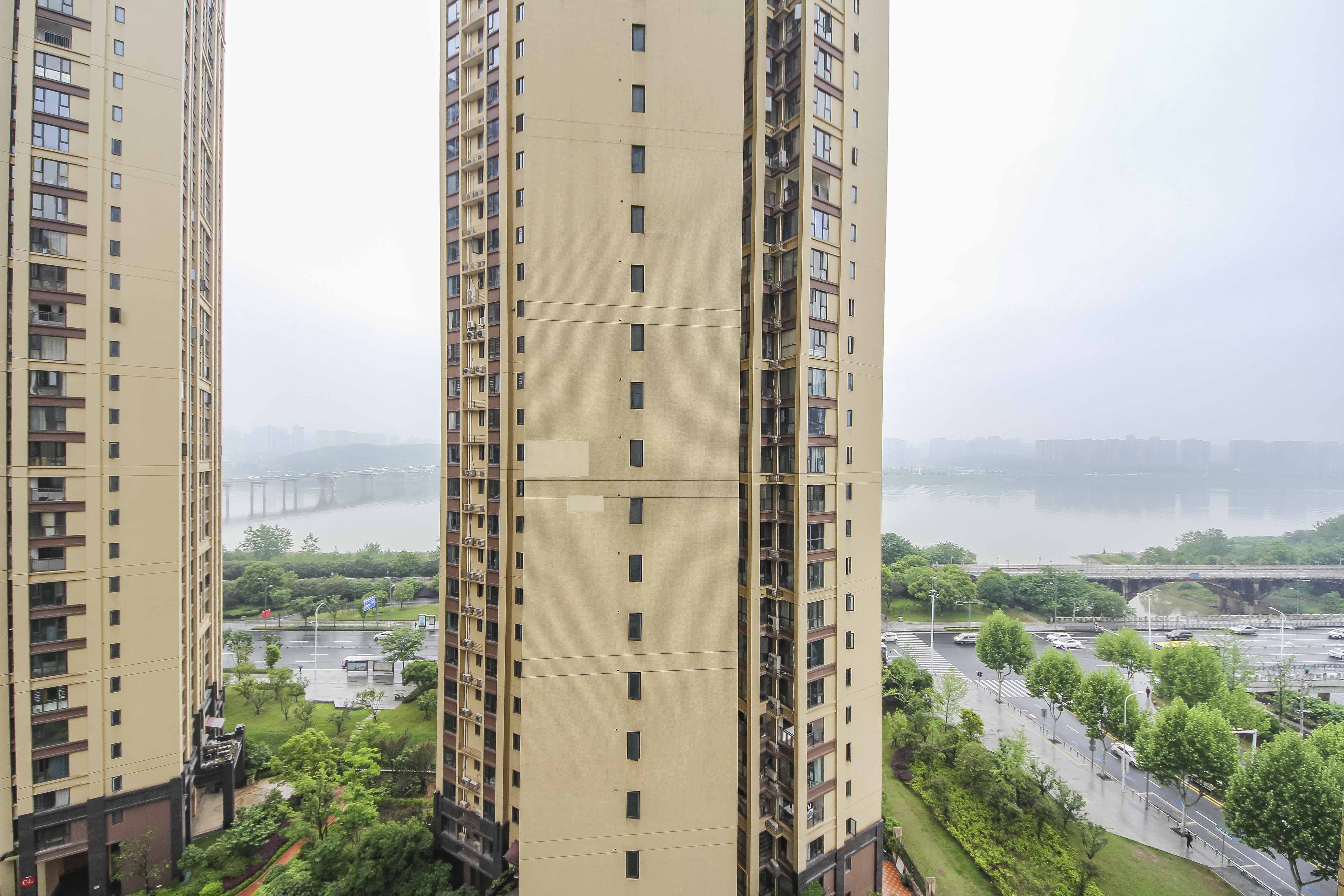 兰亭湾畔  3室2厅2卫    209.99万其他