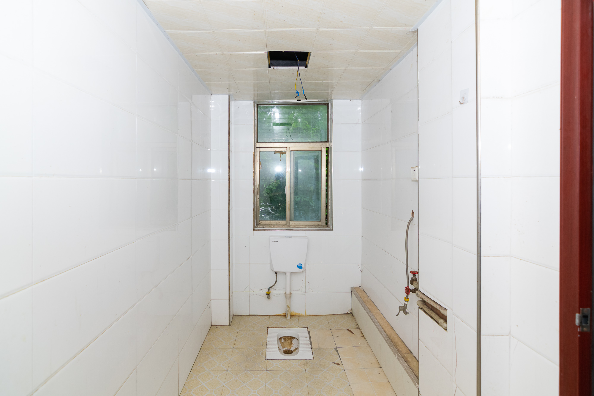 思源小区  4室2厅2卫    124.74万 思源小区  4室2厅2卫    124.74万卫生间