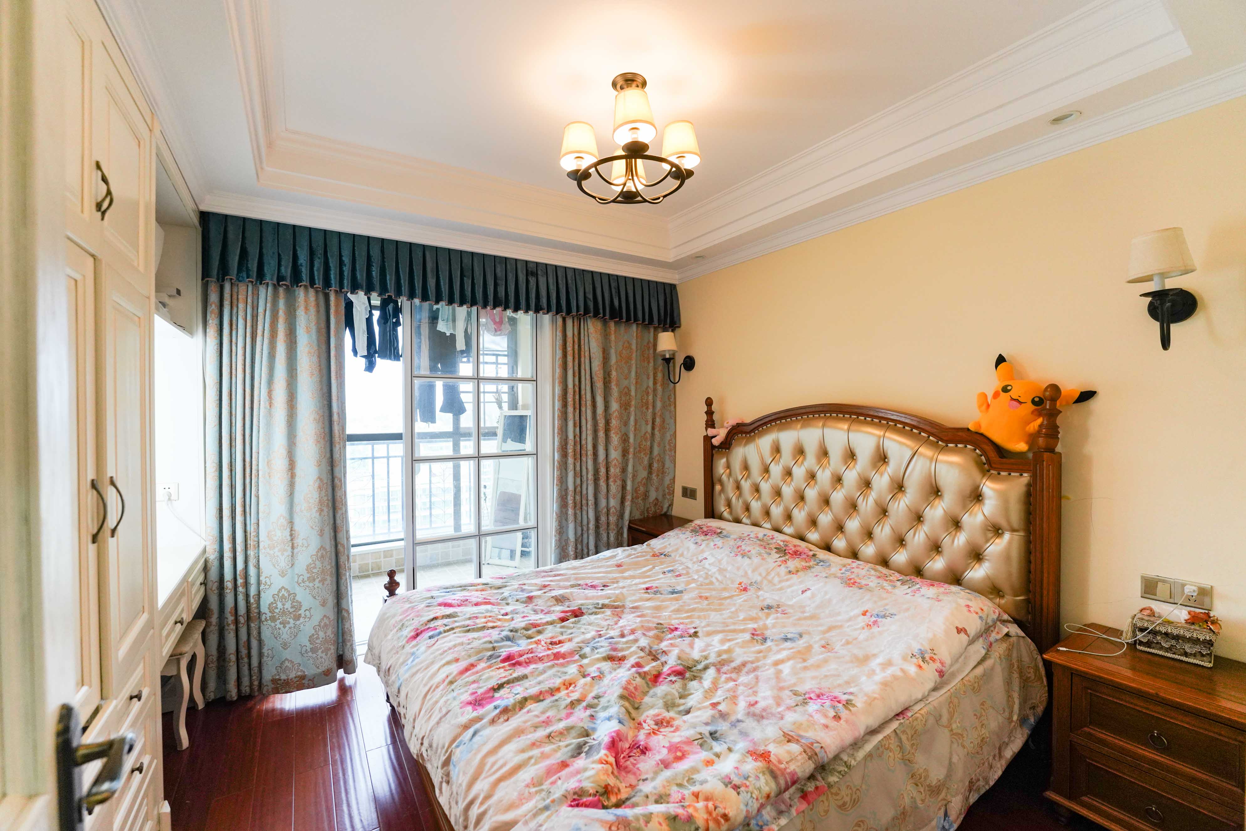 宏聚地中海 3室2厅1卫 86.0万 宏聚地中海 3室2厅1卫 86.0万卧室