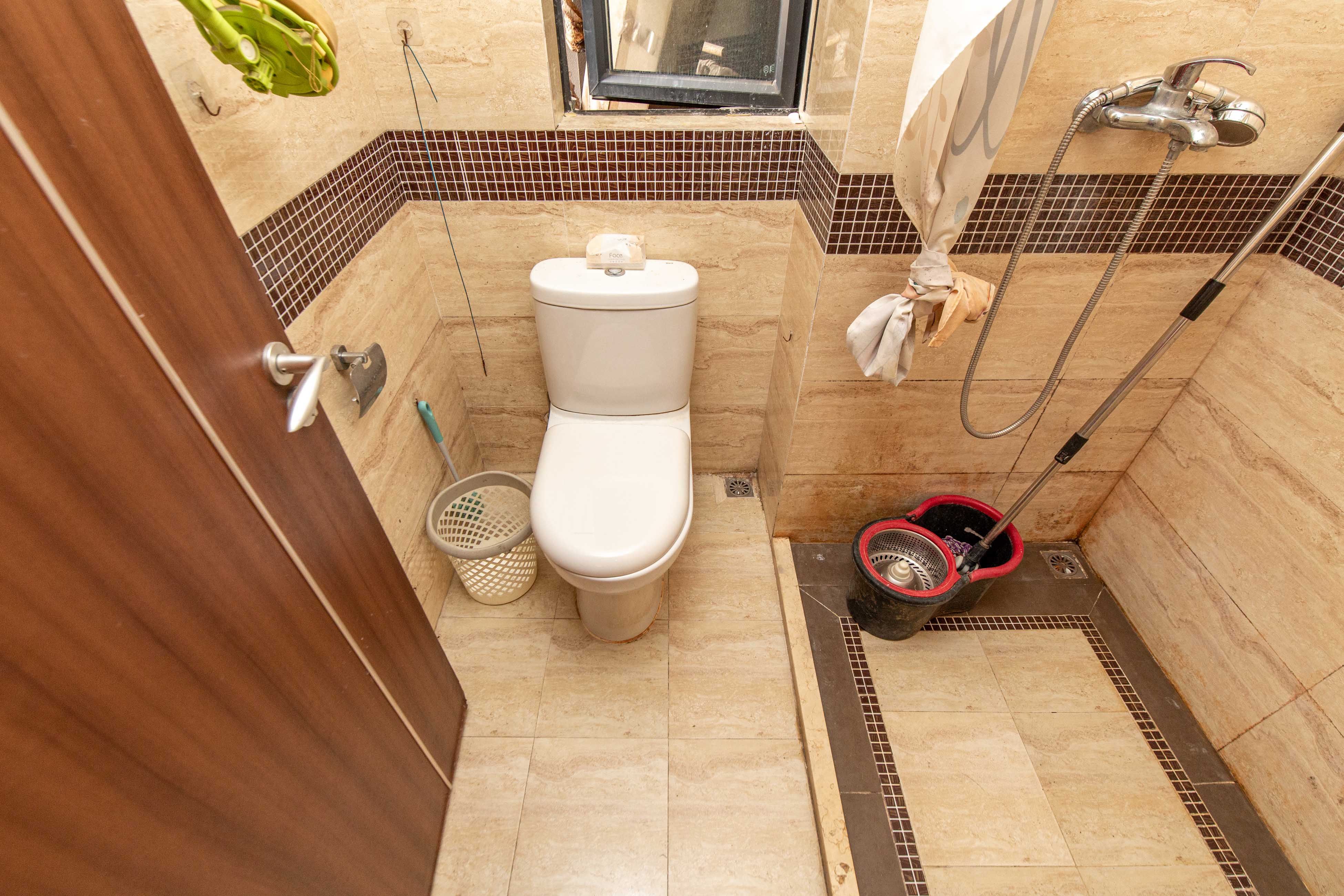 万科金域华府三四期 2室2厅1卫 70.0万 万科金域华府三四期 2室2厅1卫 70.0万卫生间