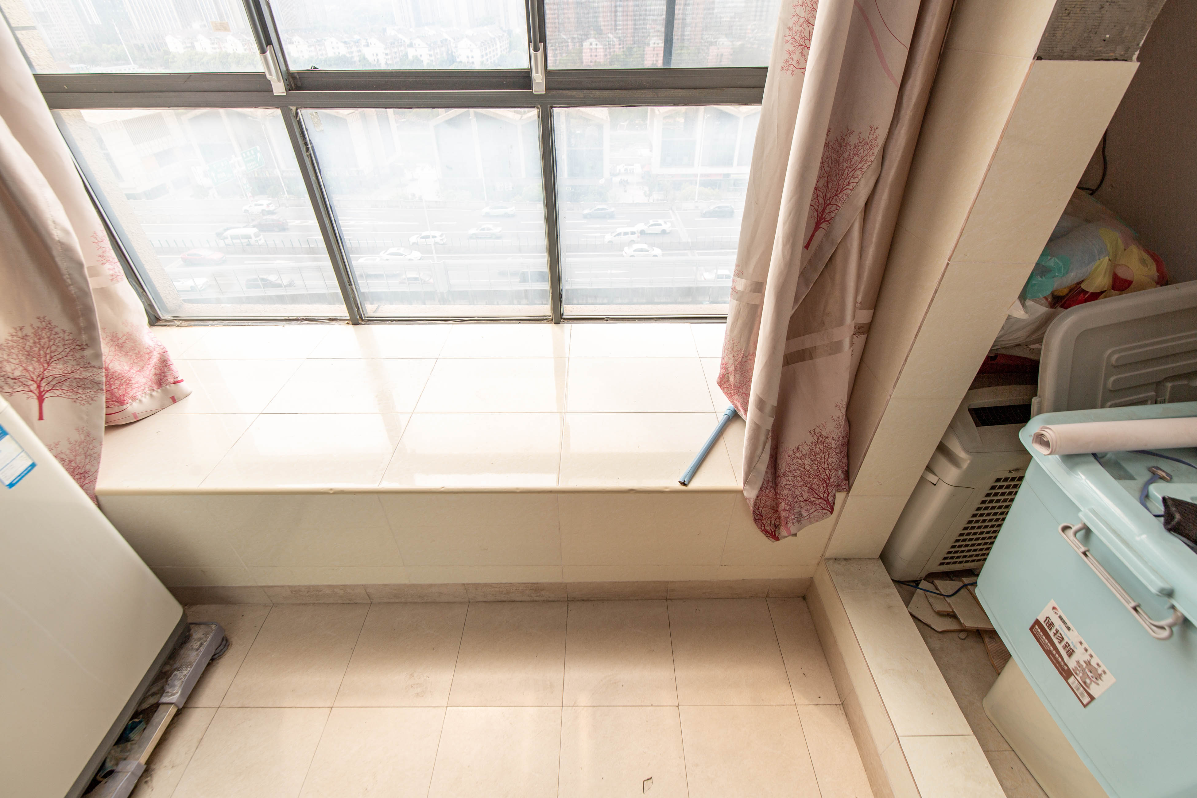 万科金域华府三四期 2室2厅1卫 70.0万 万科金域华府三四期 2室2厅1卫 70.0万阳台