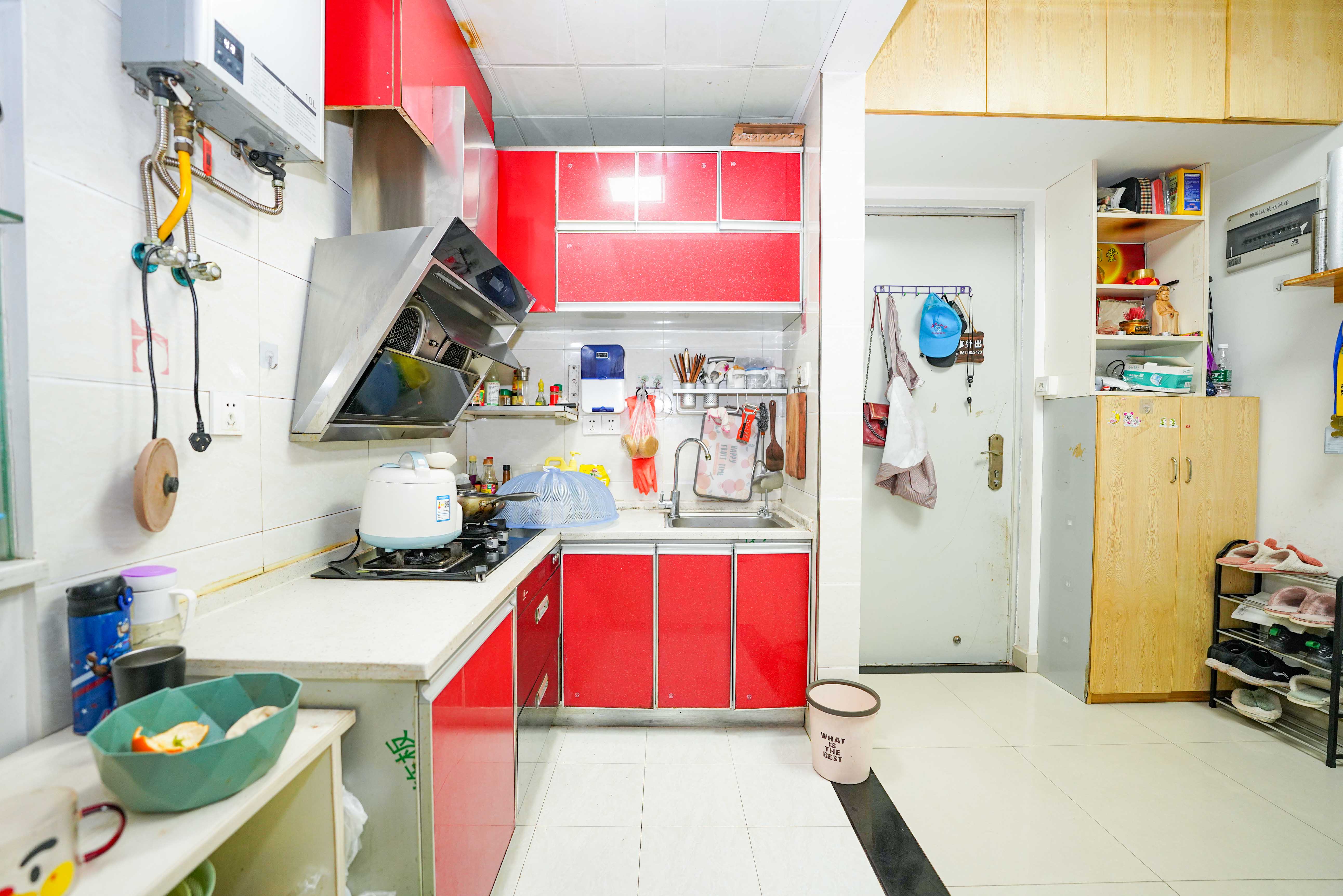 怡海星城  2室1厅1卫    30.0万厨房