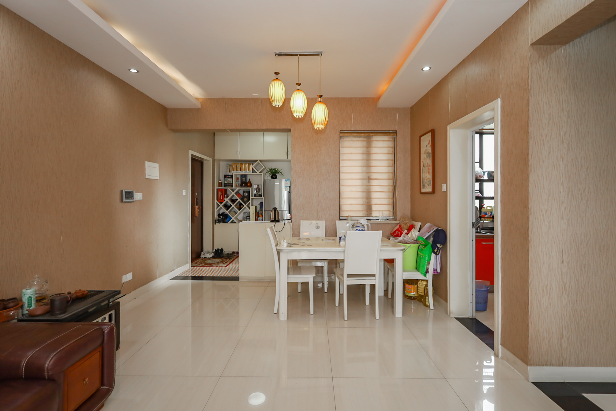 莱茵城  3室2厅1卫    95.78万客厅