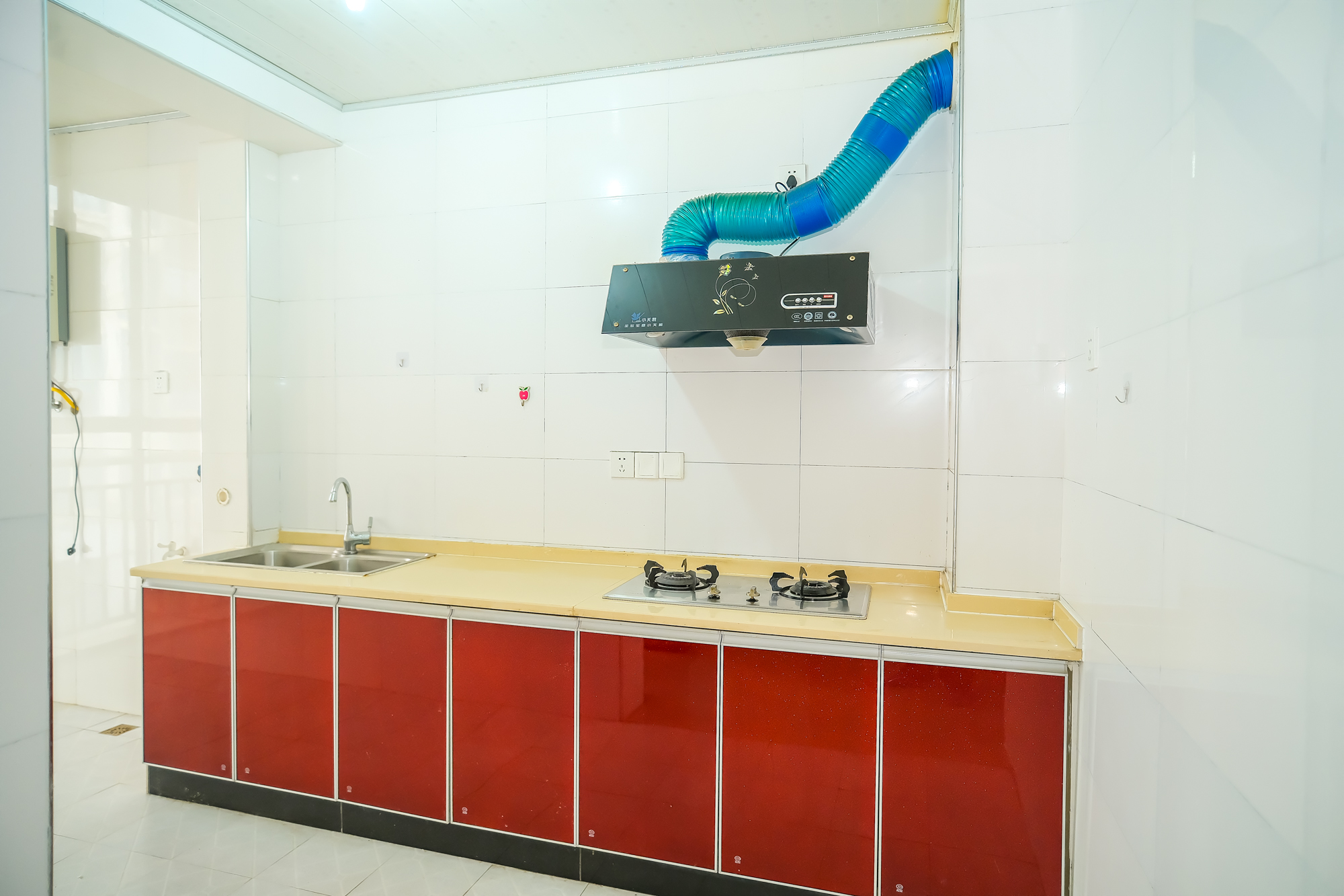 山水湾 3室2厅1卫 45.8万 山水湾 3室2厅1卫 45.8万厨房