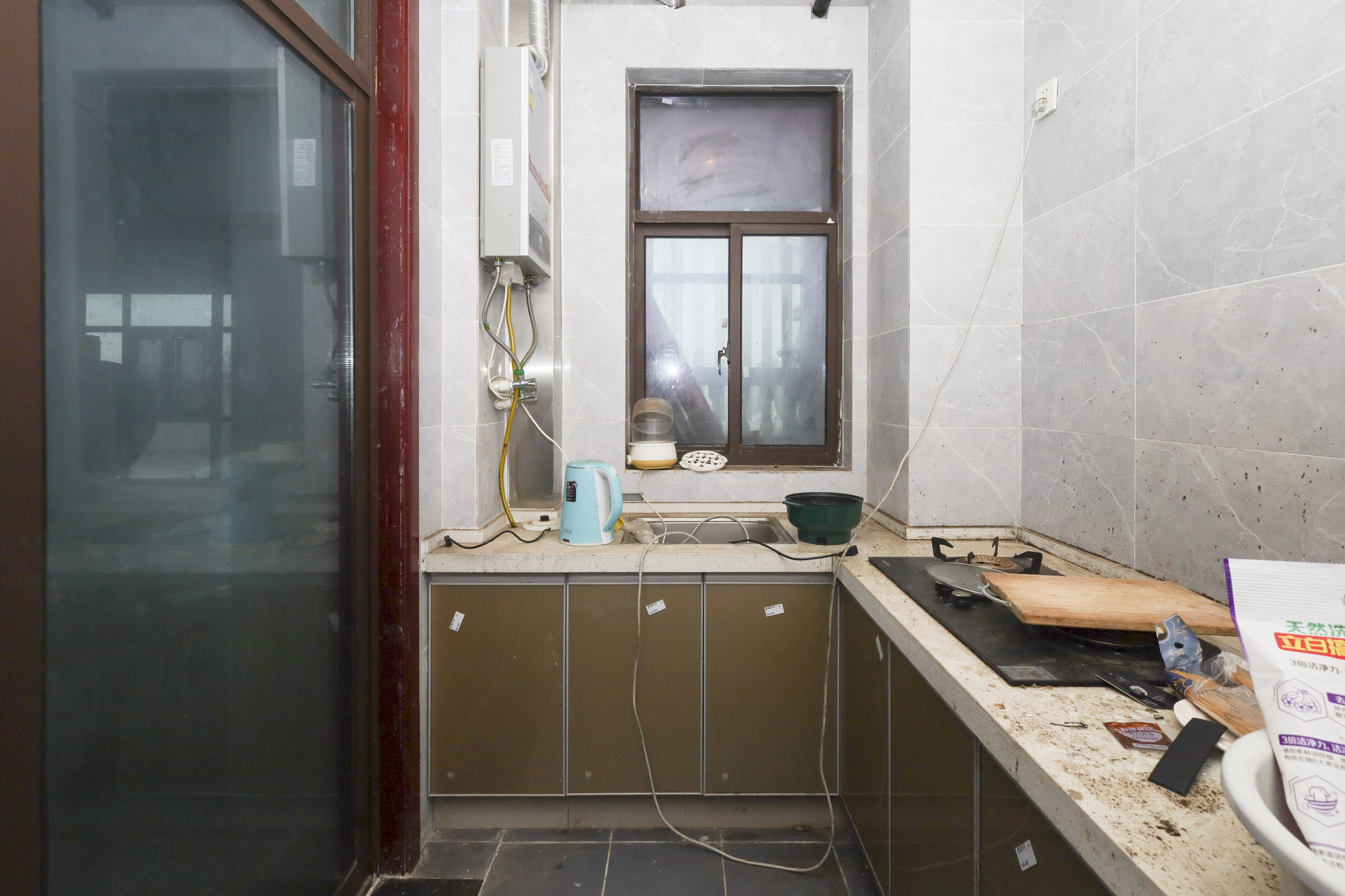 阳光丽城二期 4室2厅2卫 260.0万 阳光丽城二期 4室2厅2卫 260.0万厨房