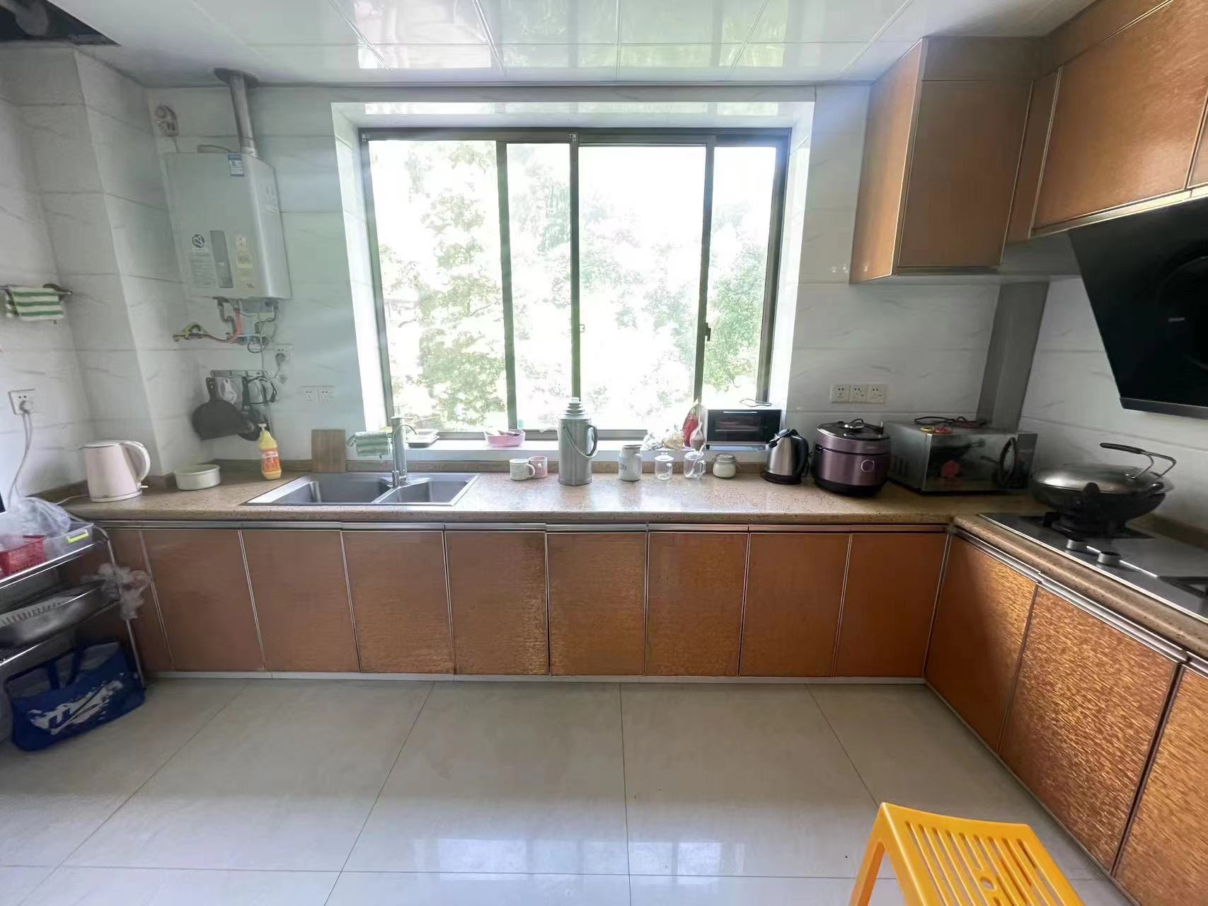 四季花园 3室2厅2卫 73.00万 四季花园 3室2厅2卫 73.00万室内图