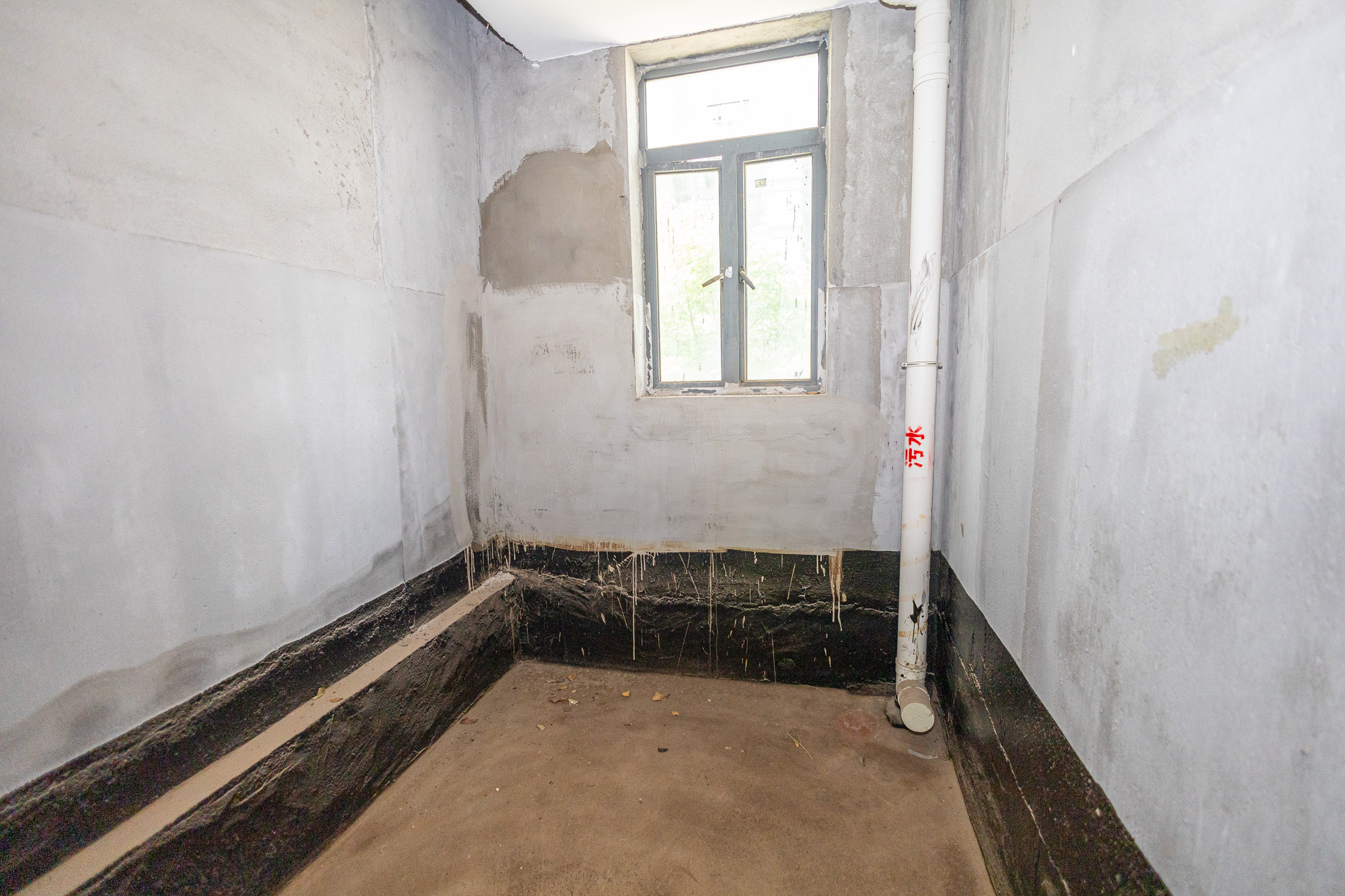 海伦春天  6室3厅3卫   190.00万卫生间