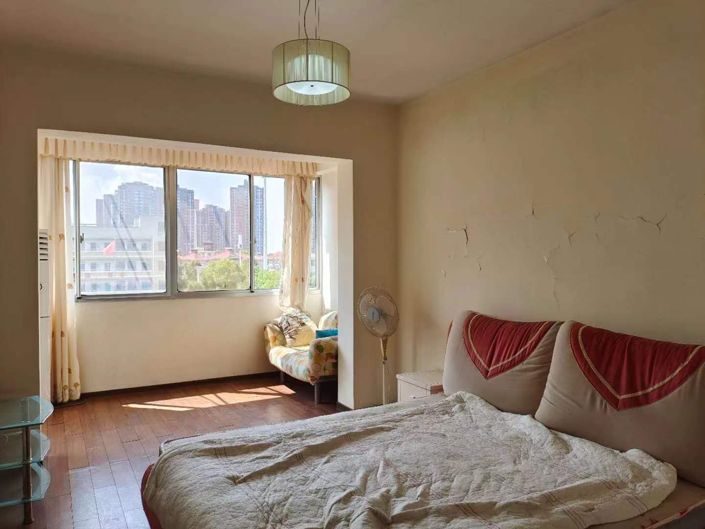 天台小区 4室2厅2卫 63.8万 天台小区 4室2厅2卫 63.8万室内图