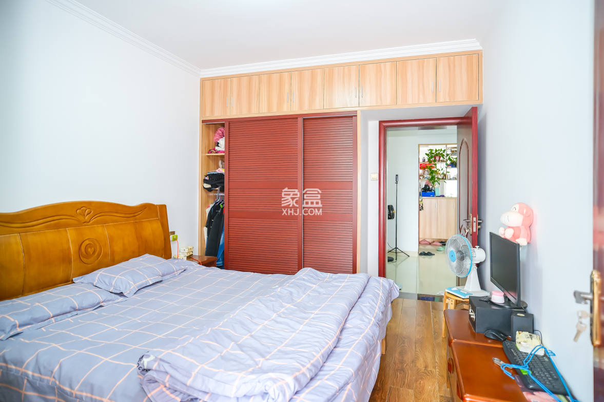 恒广国际物流园  2室2厅1卫   42.60万 恒广国际物流园  2室2厅1卫   42.60万卧室