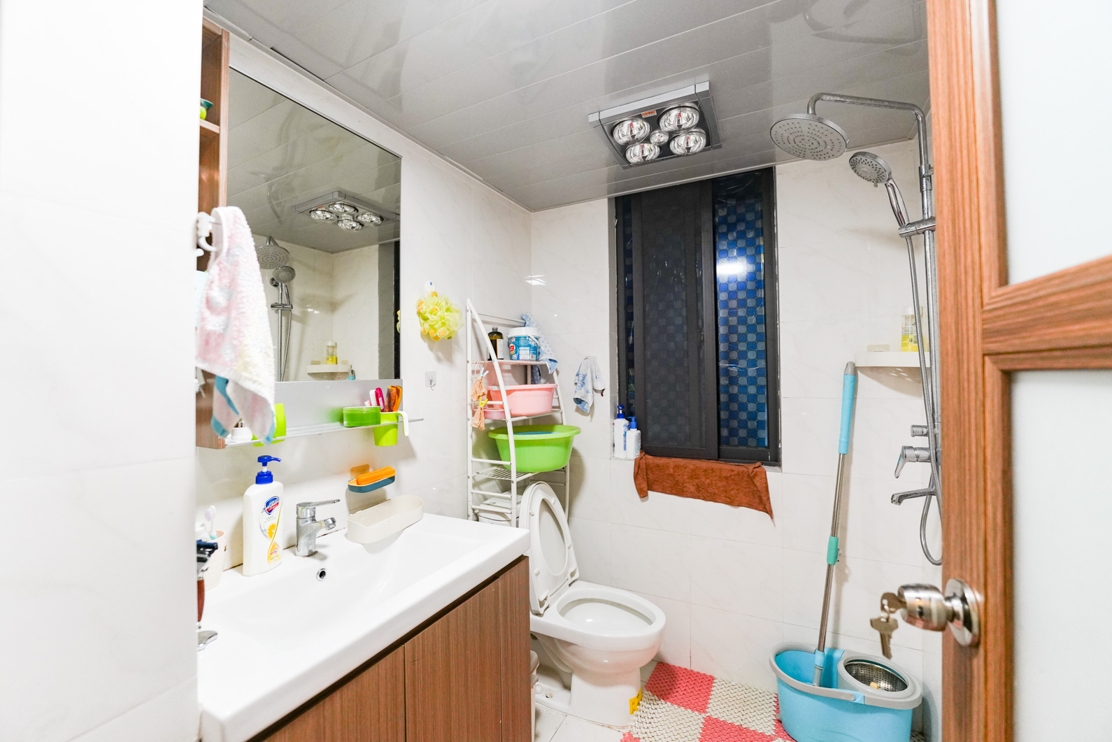 夏威夷碧水春城（碧桂园城市花园）  2室1厅1卫    76.8万卫生间