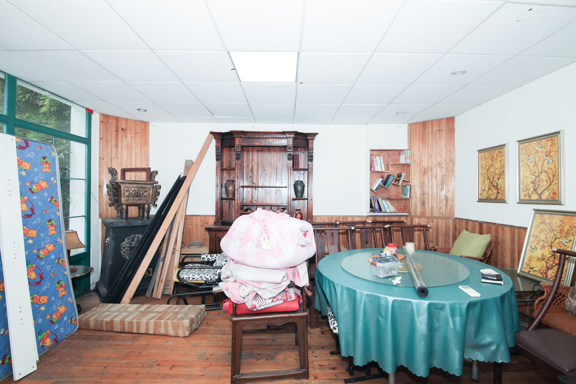 山水芙蓉国际新城 5室2厅1卫 378.00万 山水芙蓉国际新城 5室2厅1卫 378.00万客厅