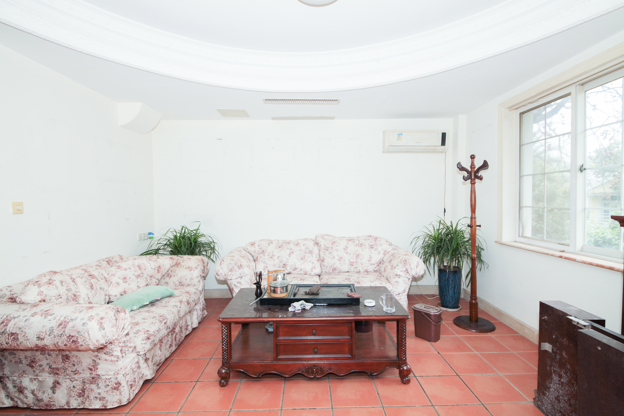 山水芙蓉国际新城 5室2厅1卫 378.00万 山水芙蓉国际新城 5室2厅1卫 378.00万卧室