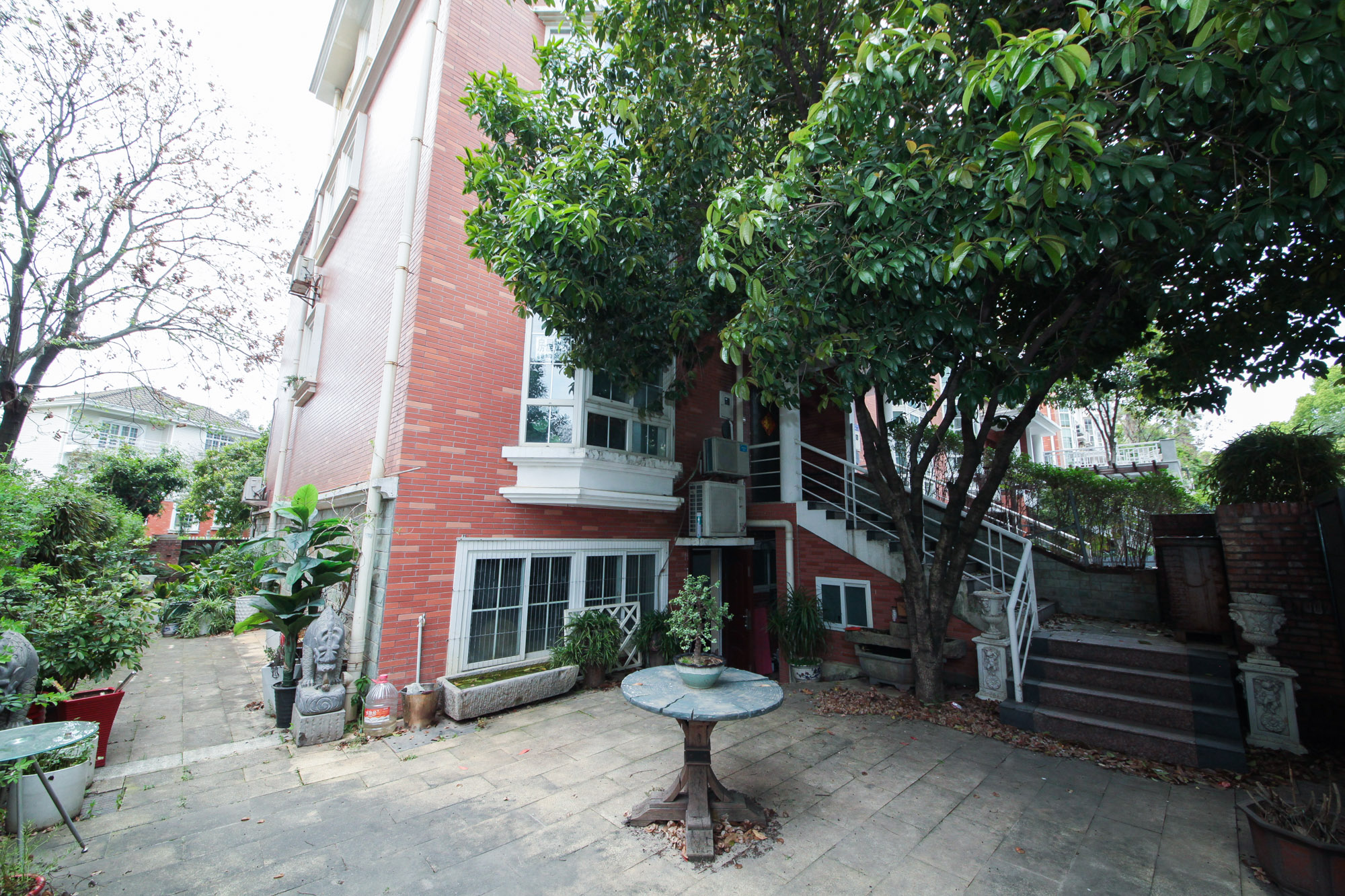 山水芙蓉国际新城 5室2厅1卫 378.00万 山水芙蓉国际新城 5室2厅1卫 378.00万其他