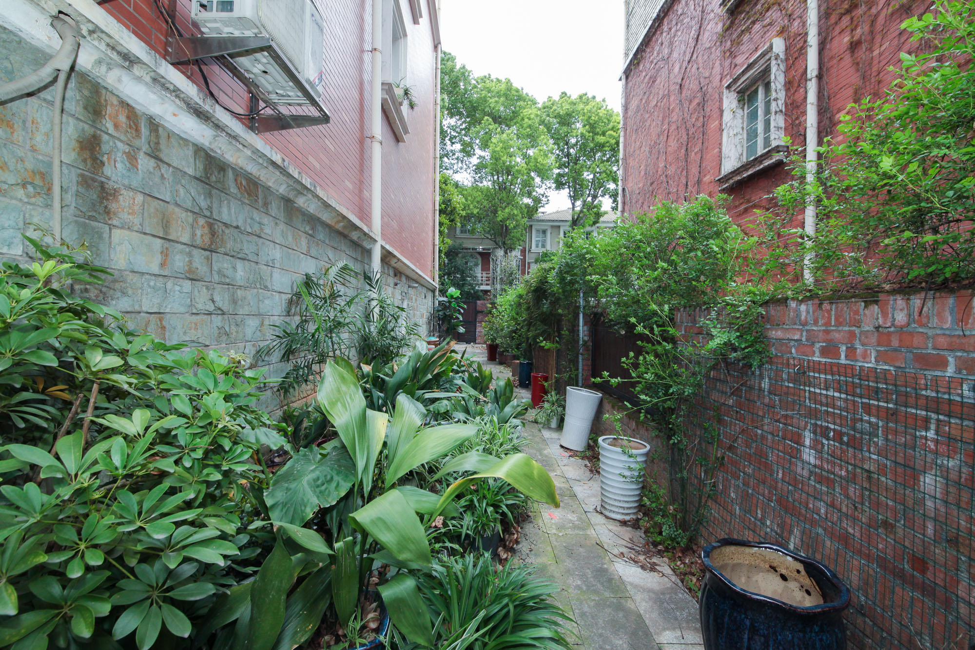 山水芙蓉国际新城 5室2厅1卫 378.00万 山水芙蓉国际新城 5室2厅1卫 378.00万其他