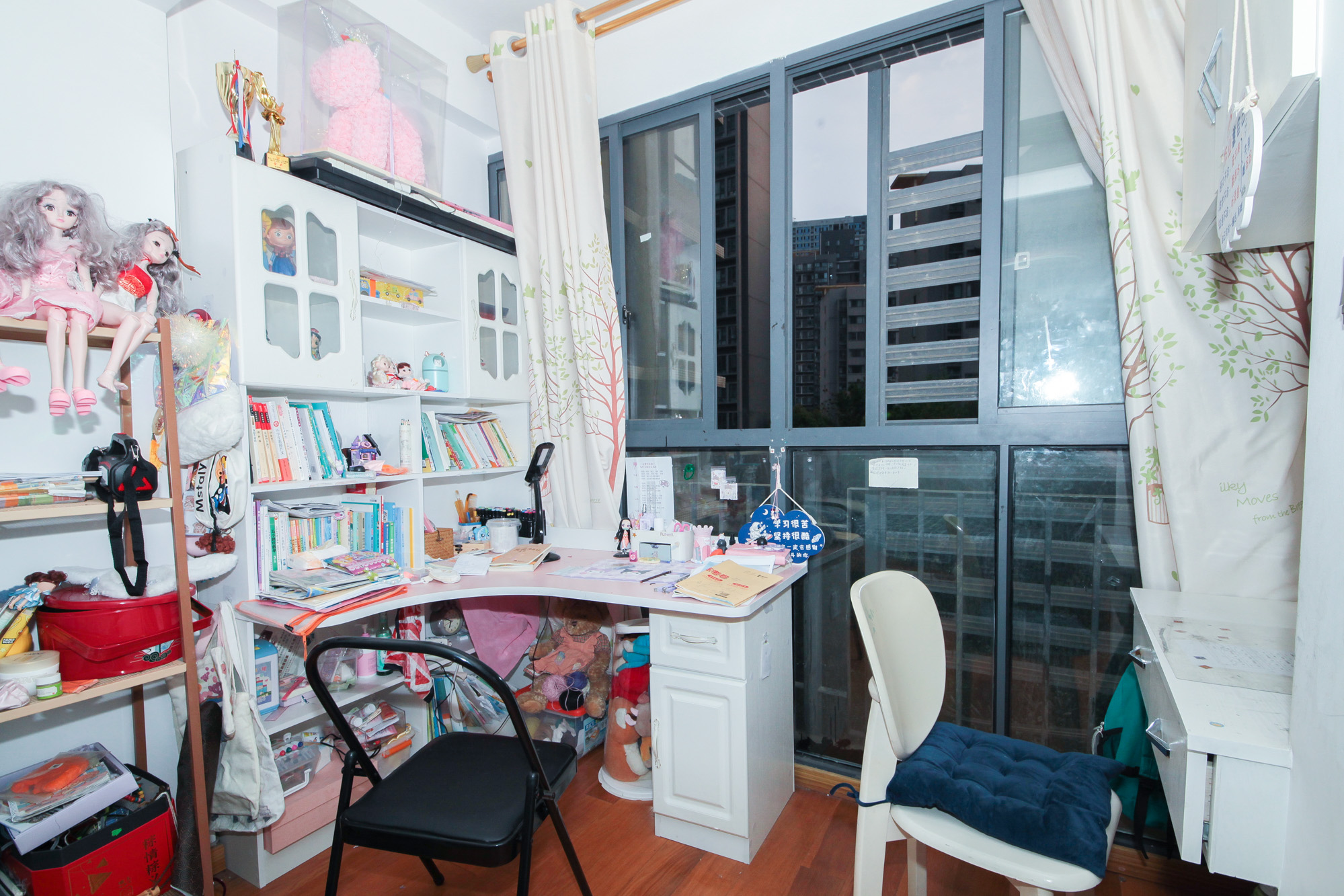 恒基凯旋门一二期 4室2厅2卫 150.00万 恒基凯旋门一二期 4室2厅2卫 150.00万卧室