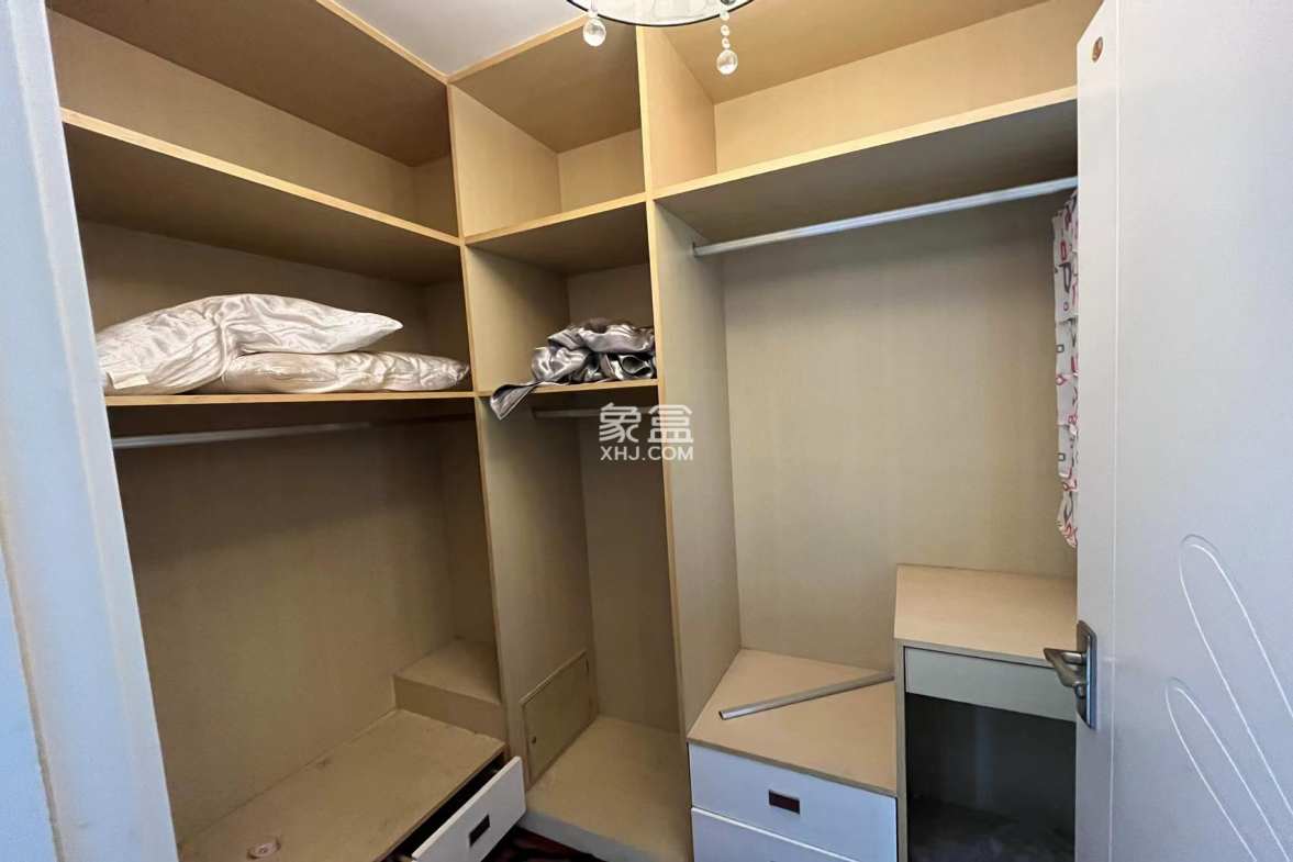 碧野华庭  3室2厅1卫   45.00万 碧野华庭  3室2厅1卫   45.00万室内图